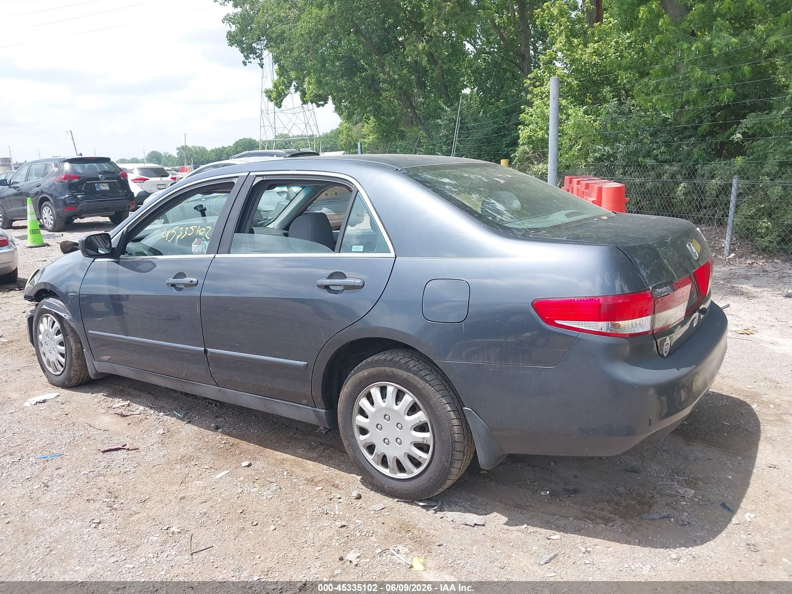 2004 Honda Accord 2.4 Lx Gray vin: 1HGCM56304A077422