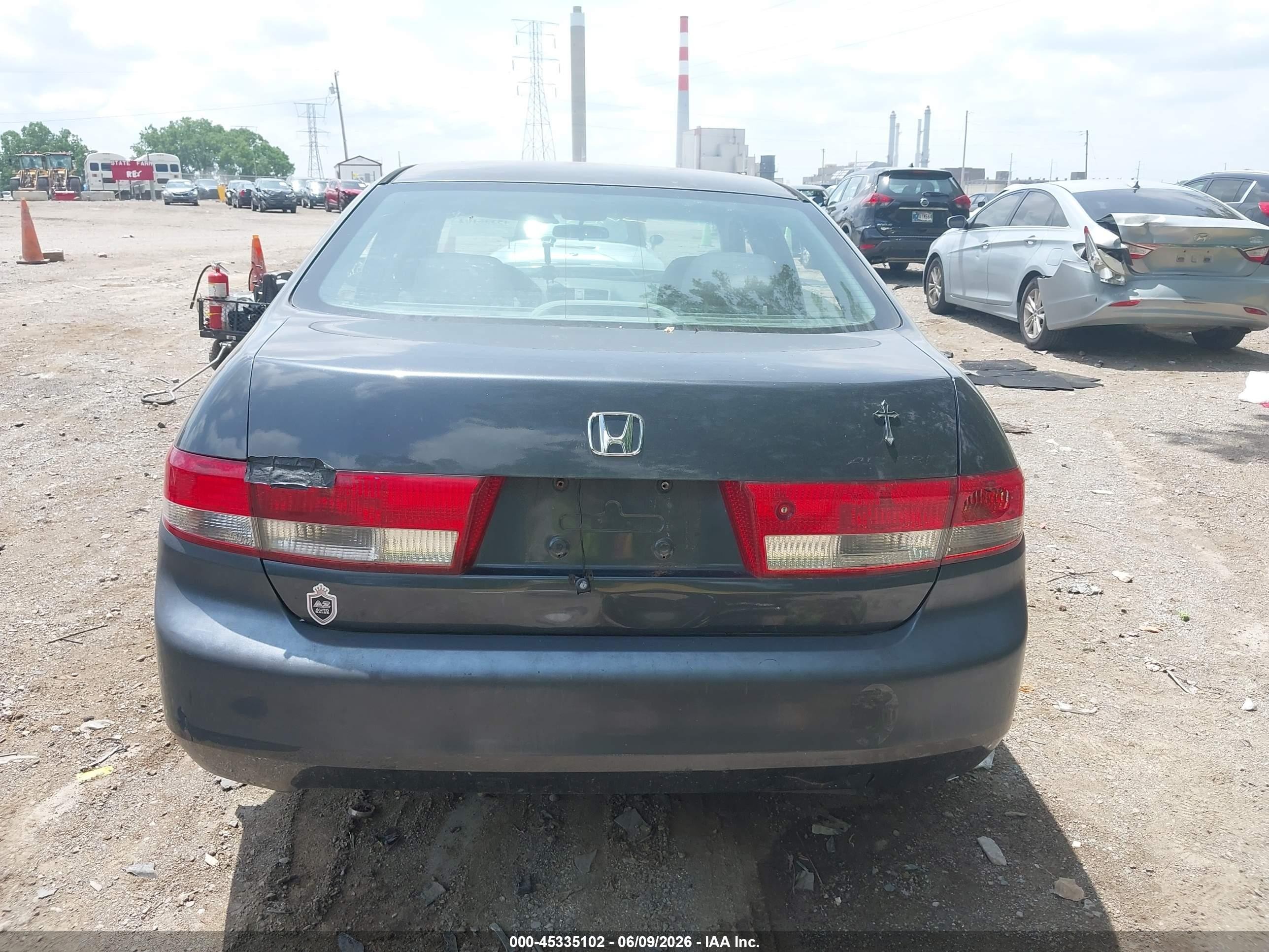 2004 Honda Accord 2.4 Lx Gray vin: 1HGCM56304A077422