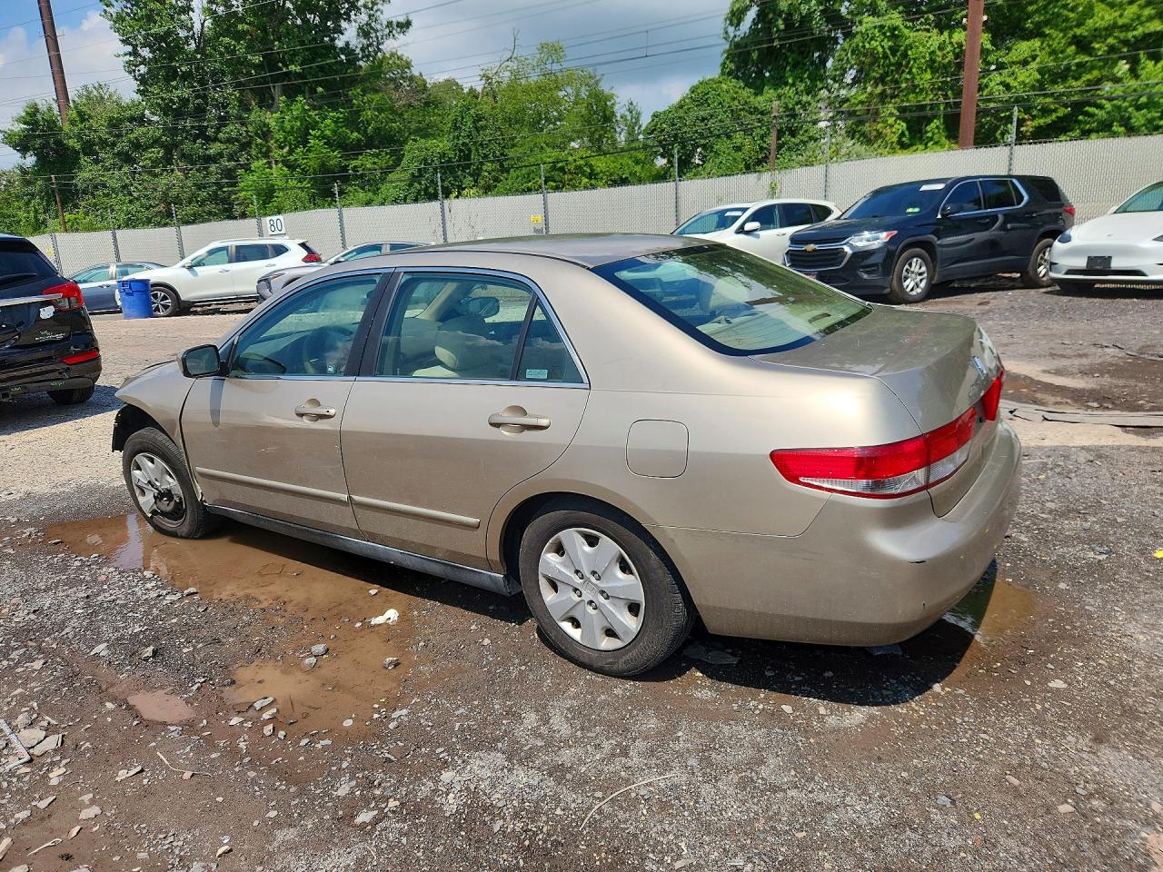 2004 Honda Accord Lx Tan vin: 1HGCM56304A102058