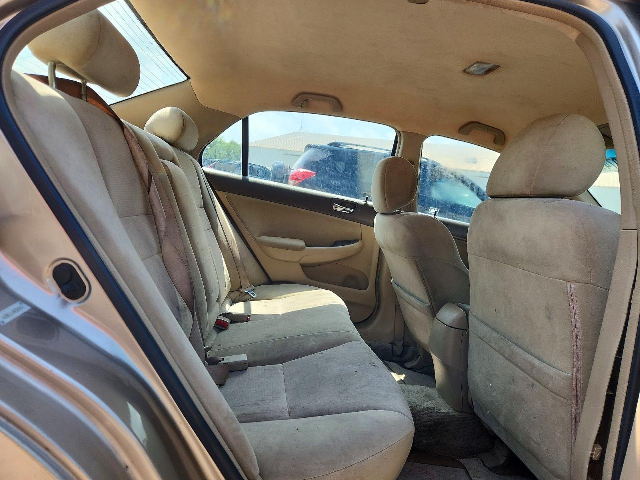 2004 Honda Accord Lx Tan vin: 1HGCM56304A102058