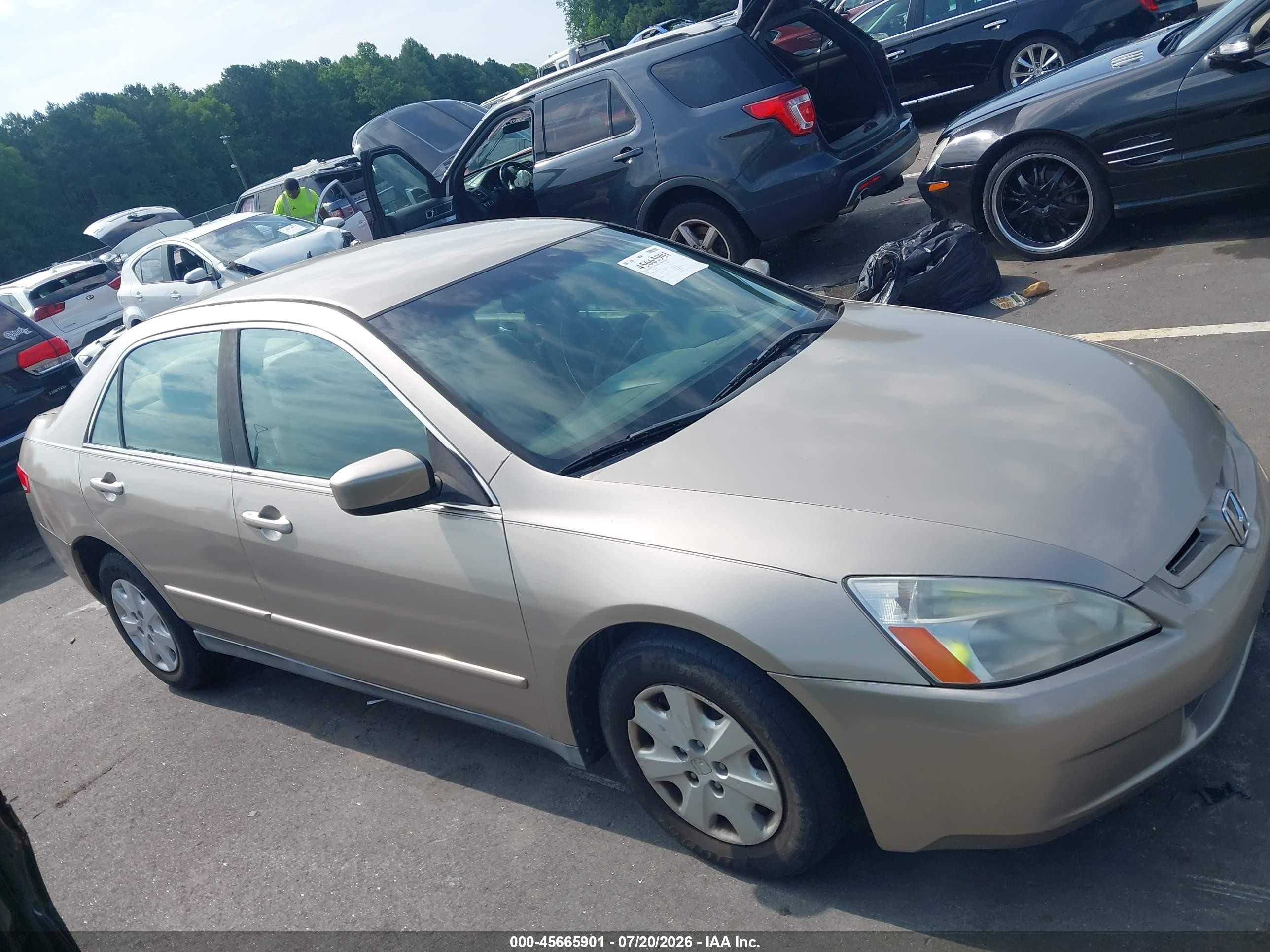 2004 Honda Accord 2.4 Lx Champagne vin: 1HGCM56304A114601
