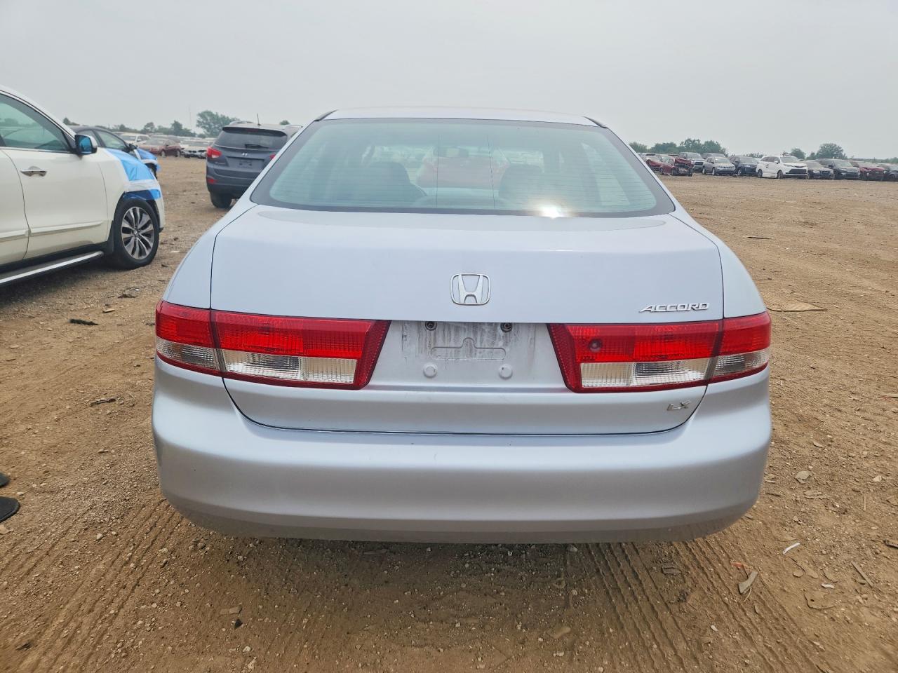 2004 Honda Accord Lx Silver vin: 1HGCM56304A142351