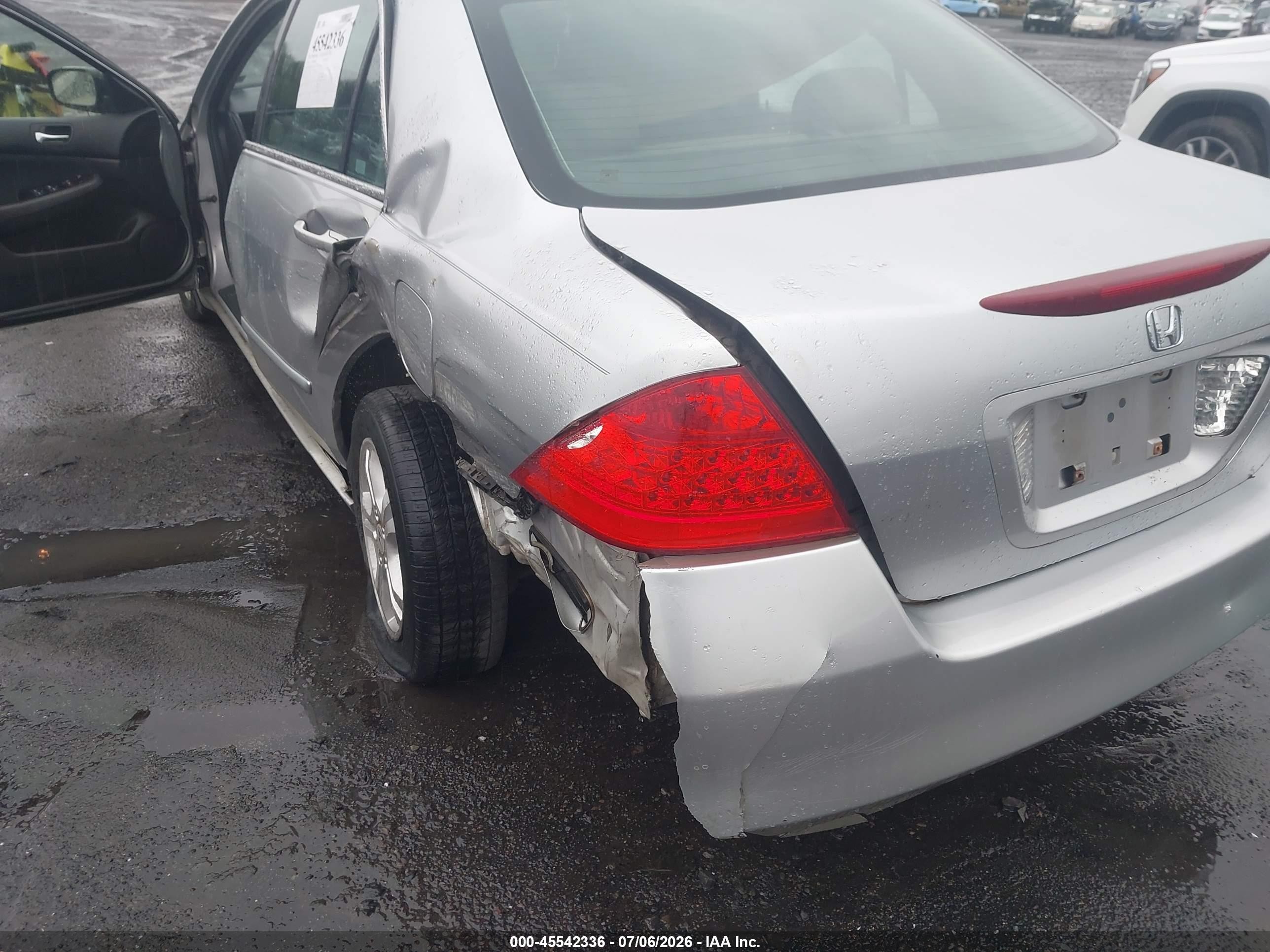 2006 Honda Accord 2.4 Se Silver vin: 1HGCM56306A114097