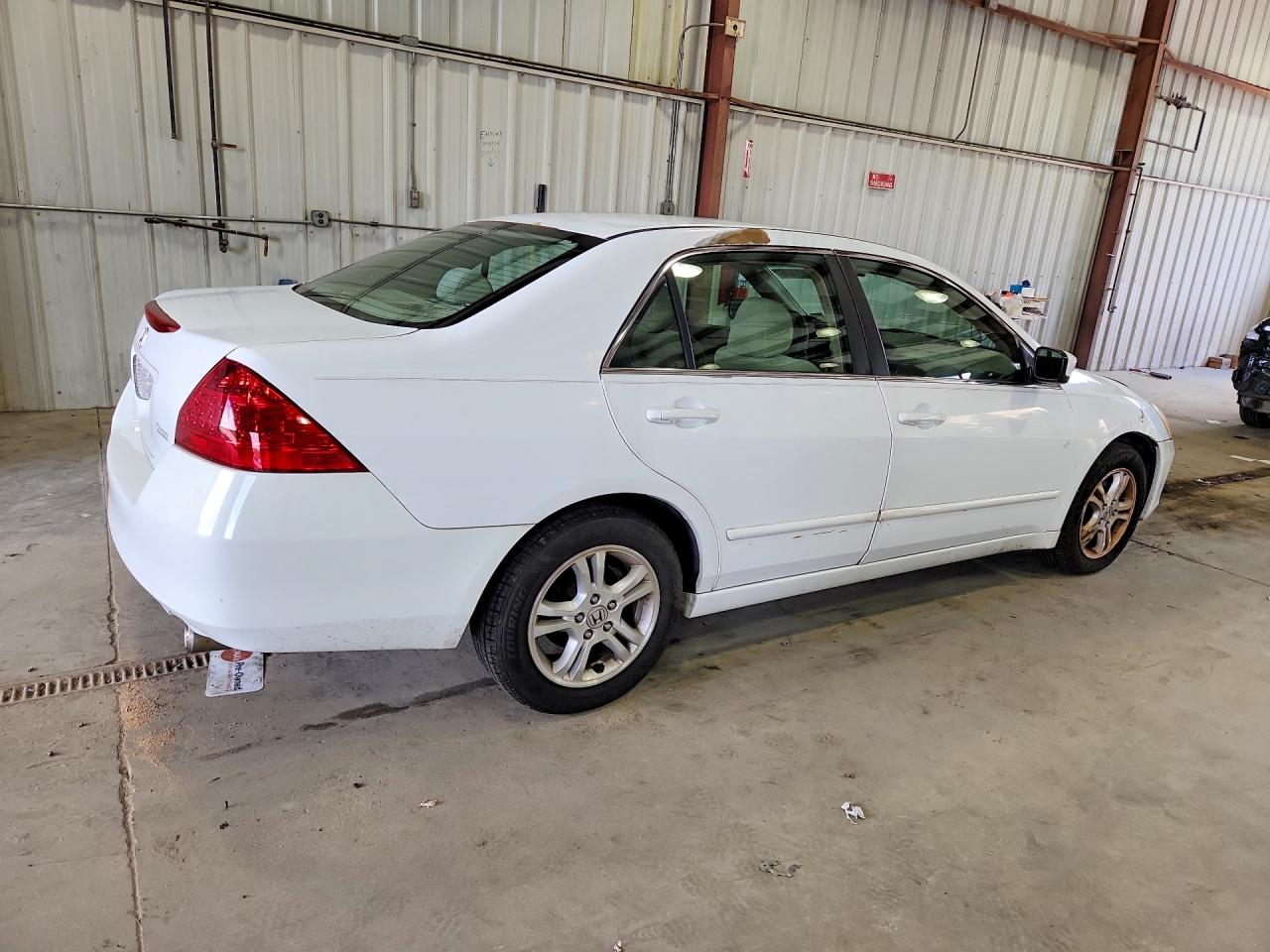 2007 Honda Accord Se White vin: 1HGCM56307A027639