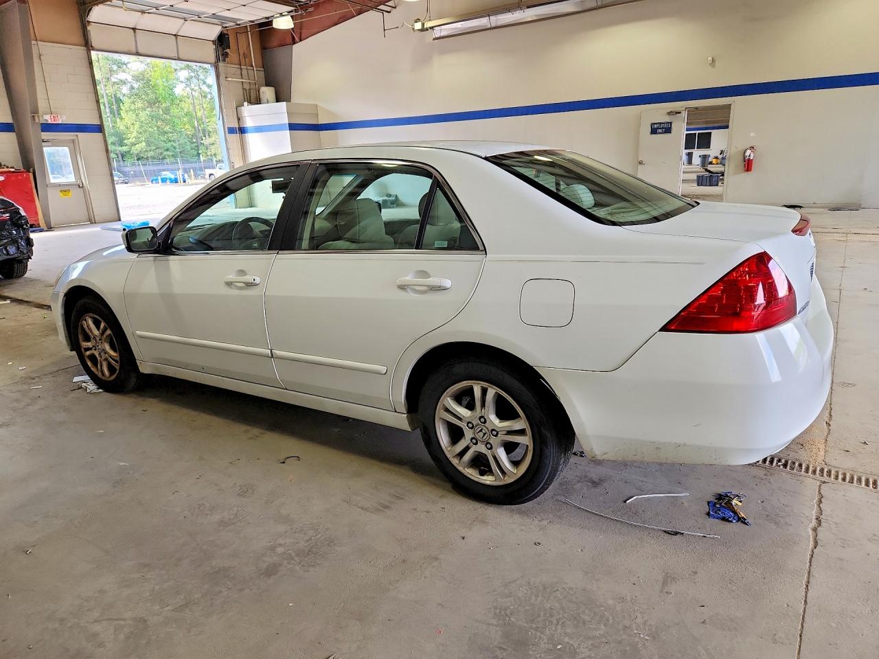 2007 Honda Accord Se White vin: 1HGCM56307A027639