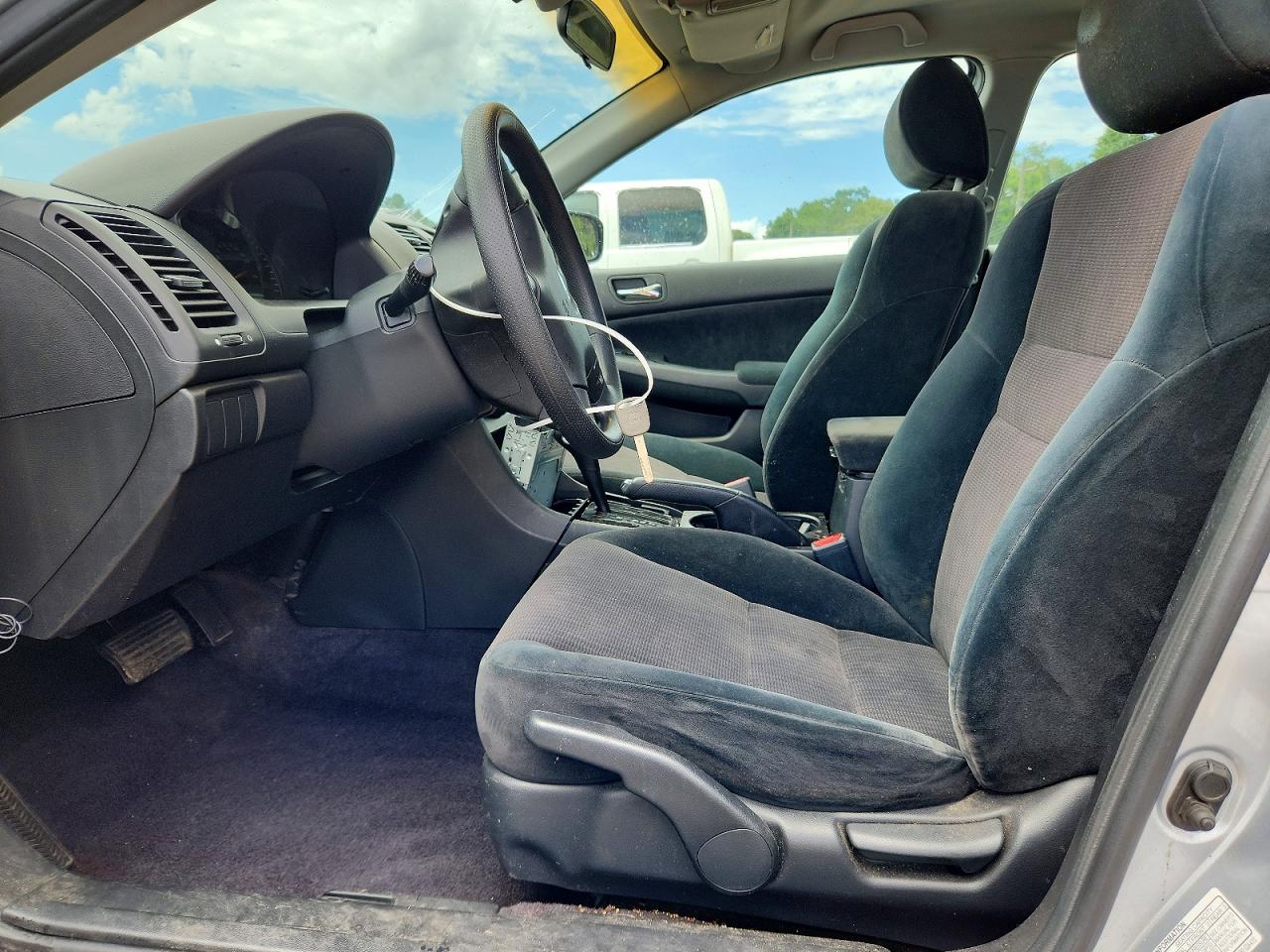2003 Honda Accord Lx Серебряный vin: 1HGCM56313A025845
