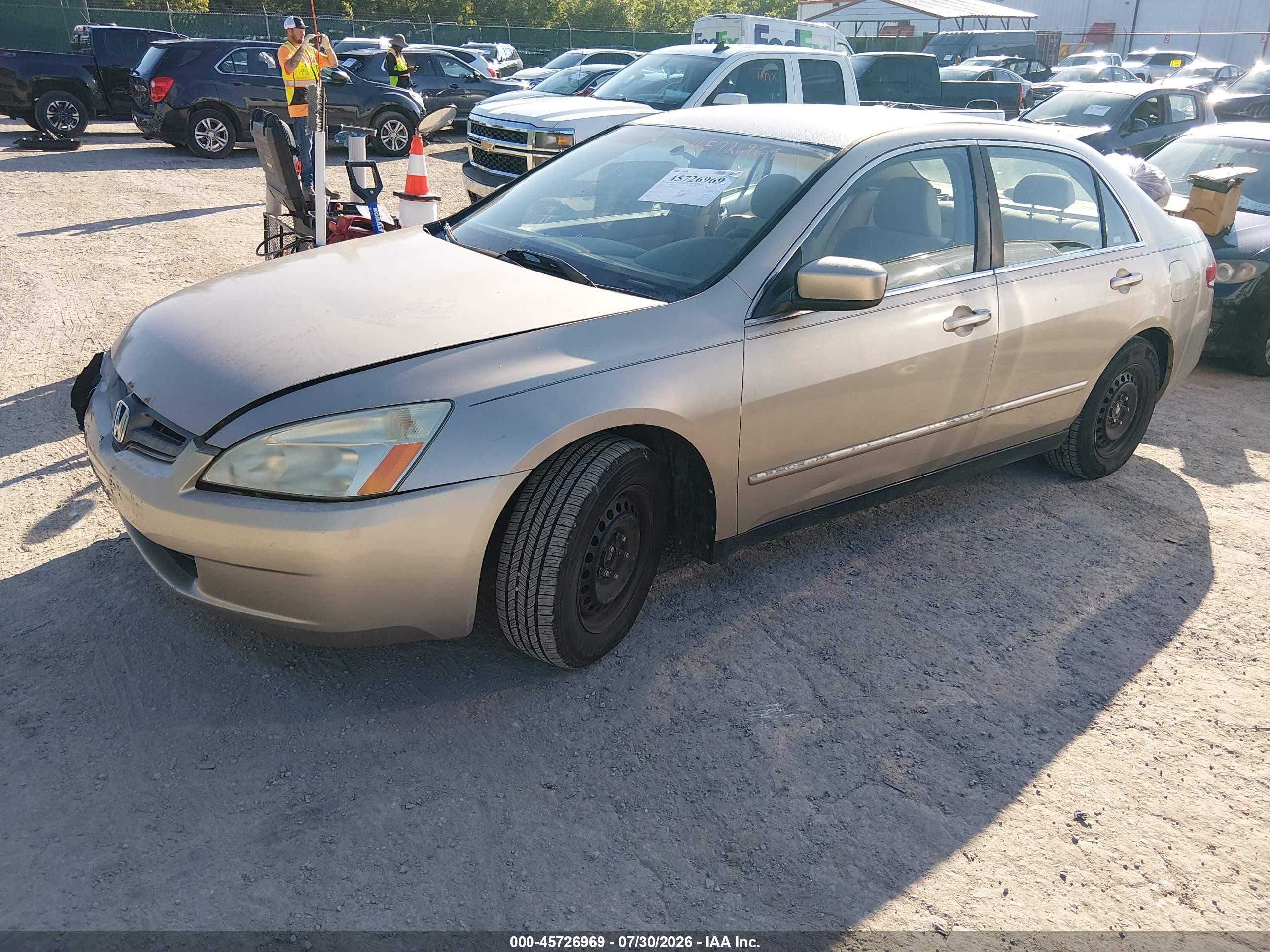 2003 Honda Accord 2.4 Lx Бежевый vin: 1HGCM56313A042922