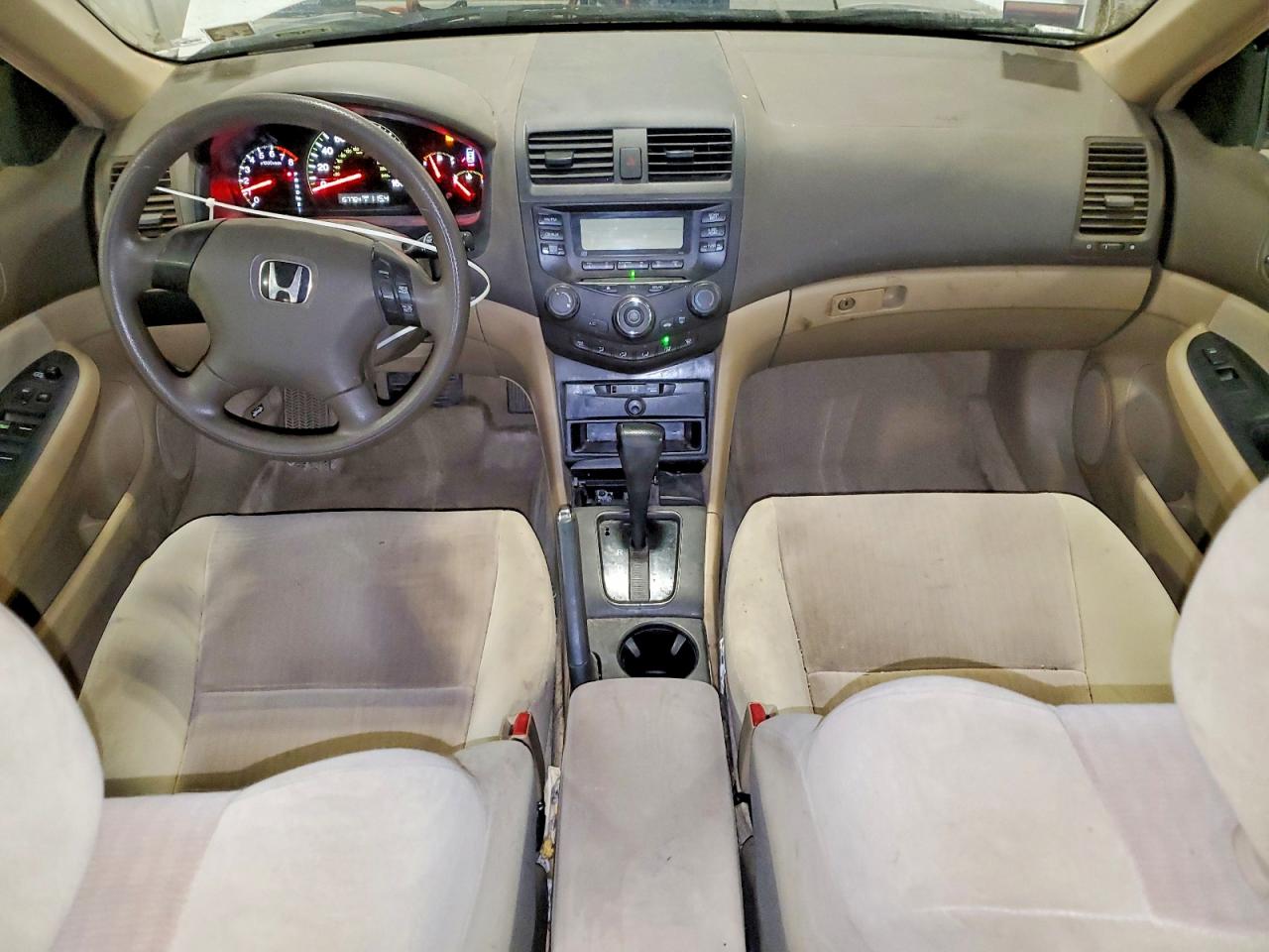 2003 Honda Accord Dx 25th Anniversary White vin: 1HGCM56313A128070