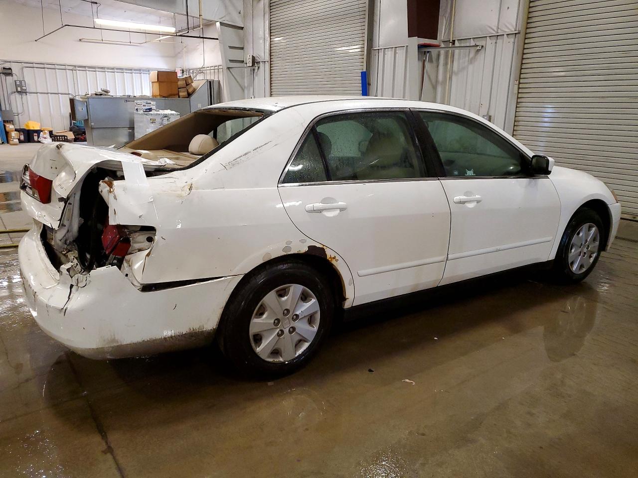 2003 Honda Accord Dx 25th Anniversary White vin: 1HGCM56313A128070