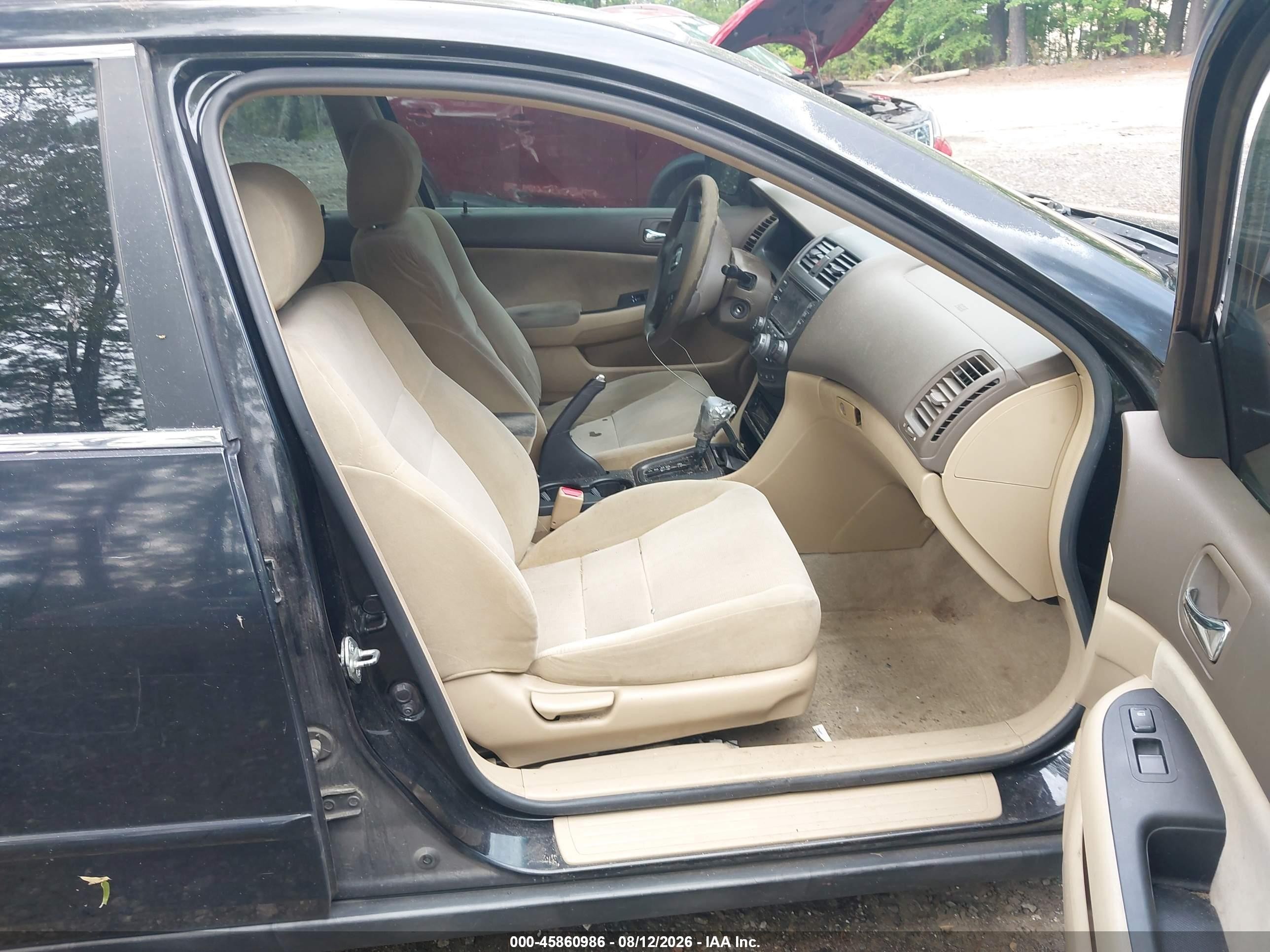 2003 Honda Accord 2.4 Lx Черный vin: 1HGCM56313A140123