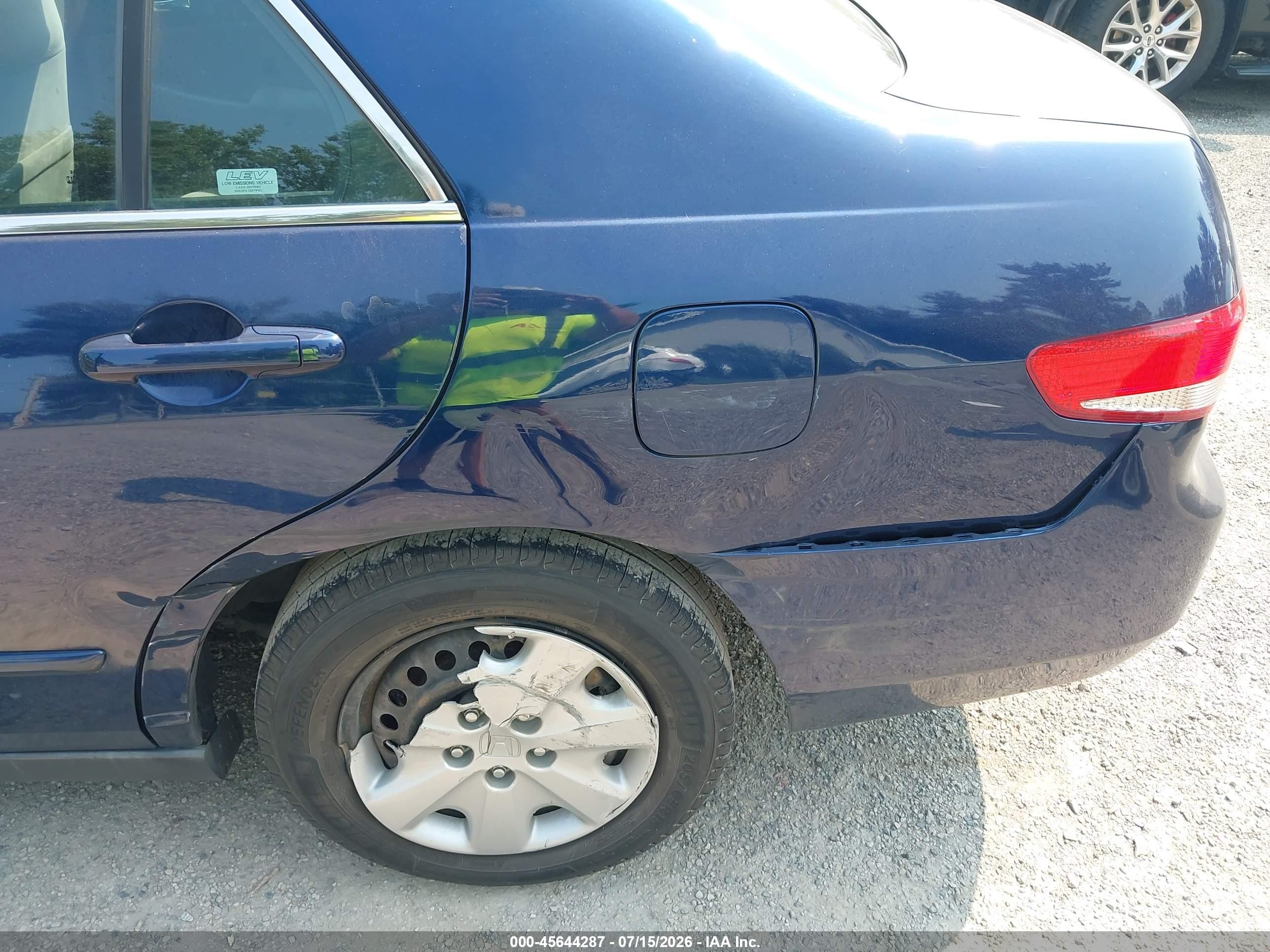 2004 Honda Accord 2.4 Lx Blue vin: 1HGCM56314A114915