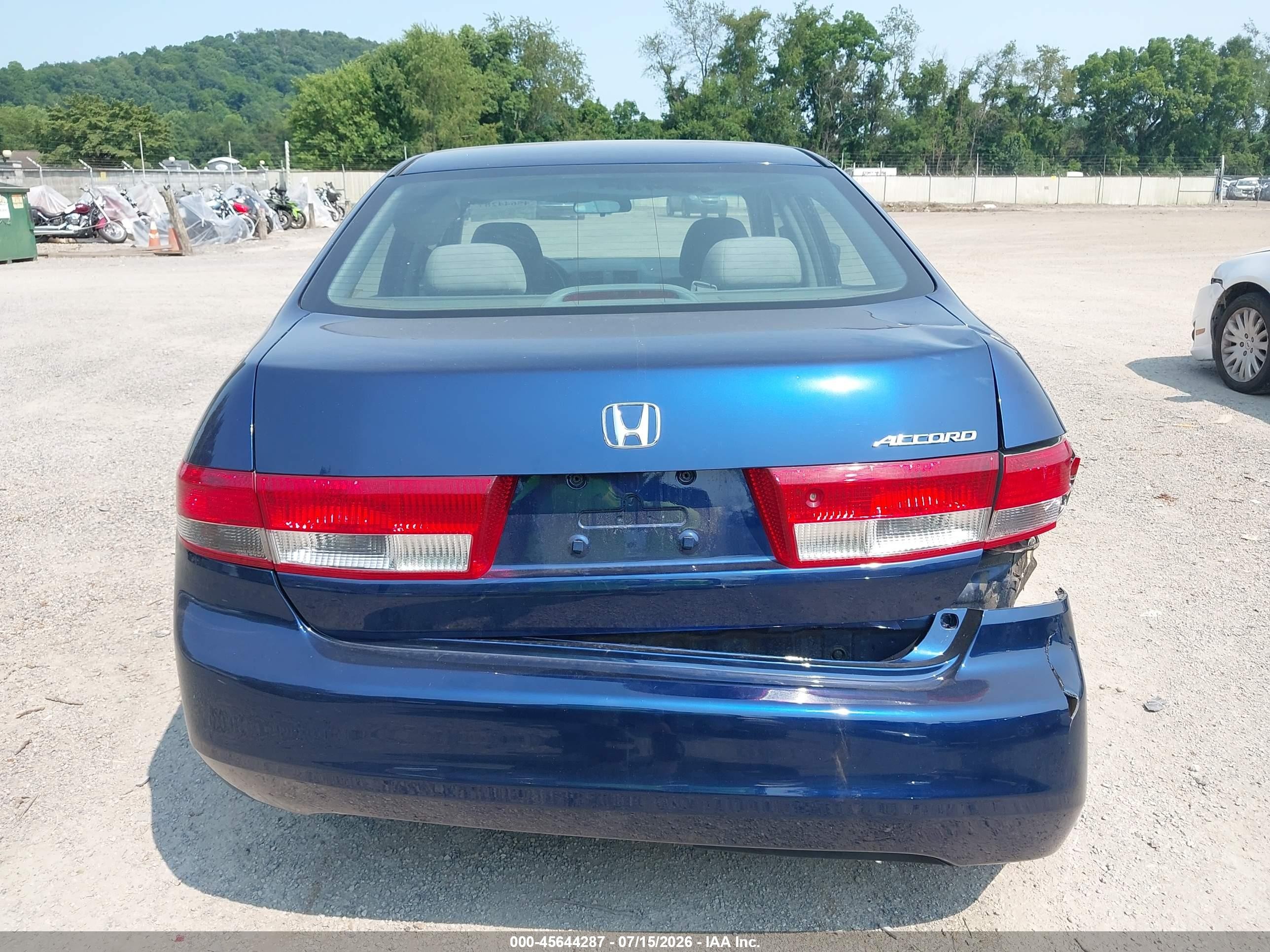 2004 Honda Accord 2.4 Lx Blue vin: 1HGCM56314A114915