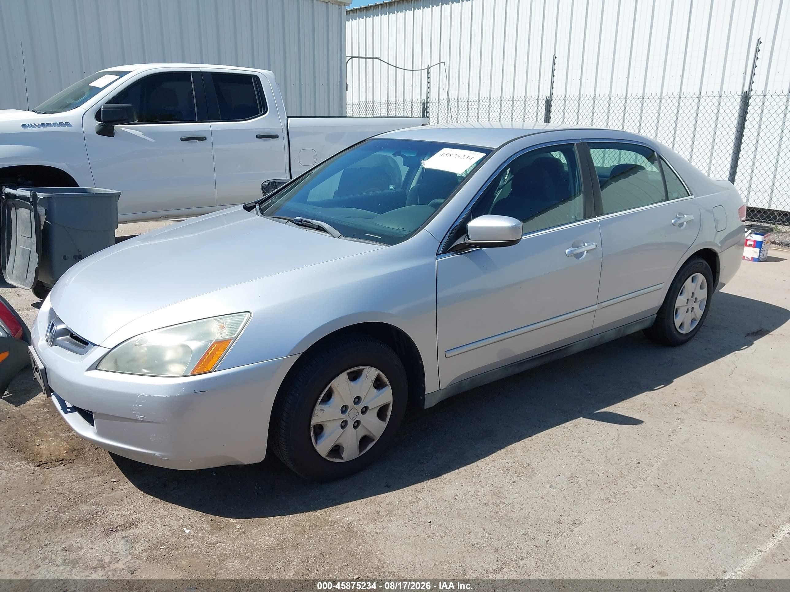 2004 Honda Accord 2.4 Lx Серебряный vin: 1HGCM56314A150748