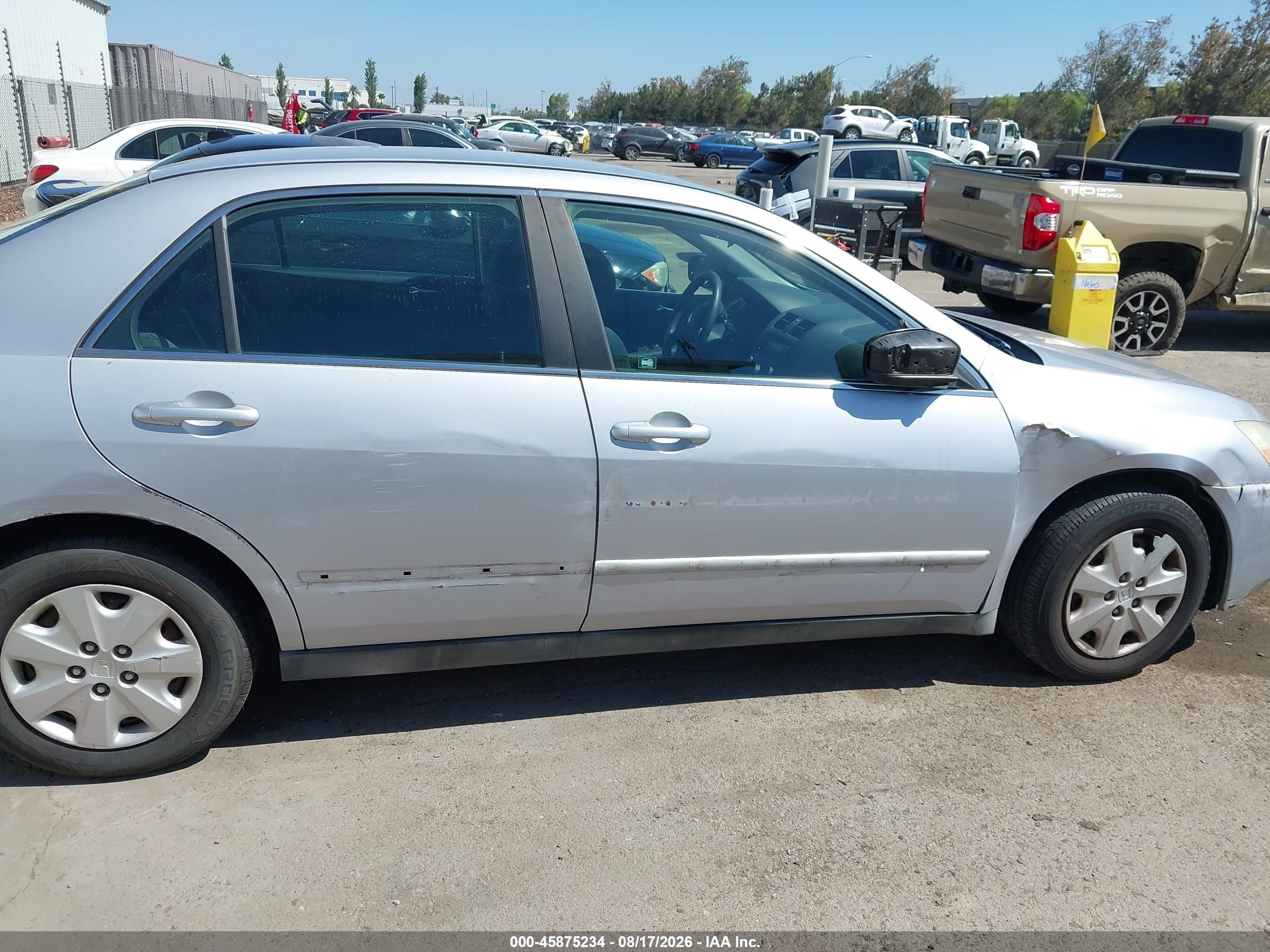 2004 Honda Accord 2.4 Lx Серебряный vin: 1HGCM56314A150748
