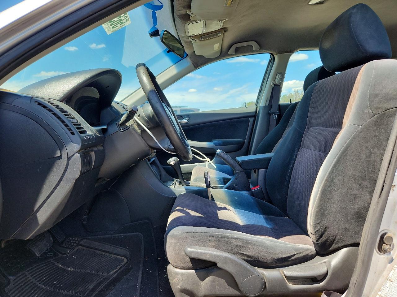 2003 Honda Accord Lx Silver vin: 1HGCM56323A007354