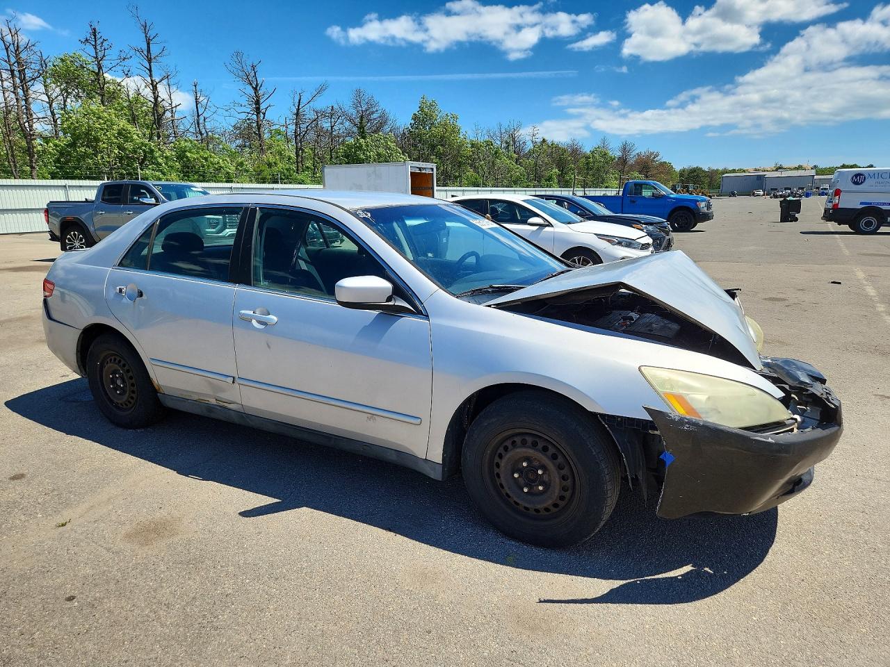 2003 Honda Accord Lx Silver vin: 1HGCM56323A007354