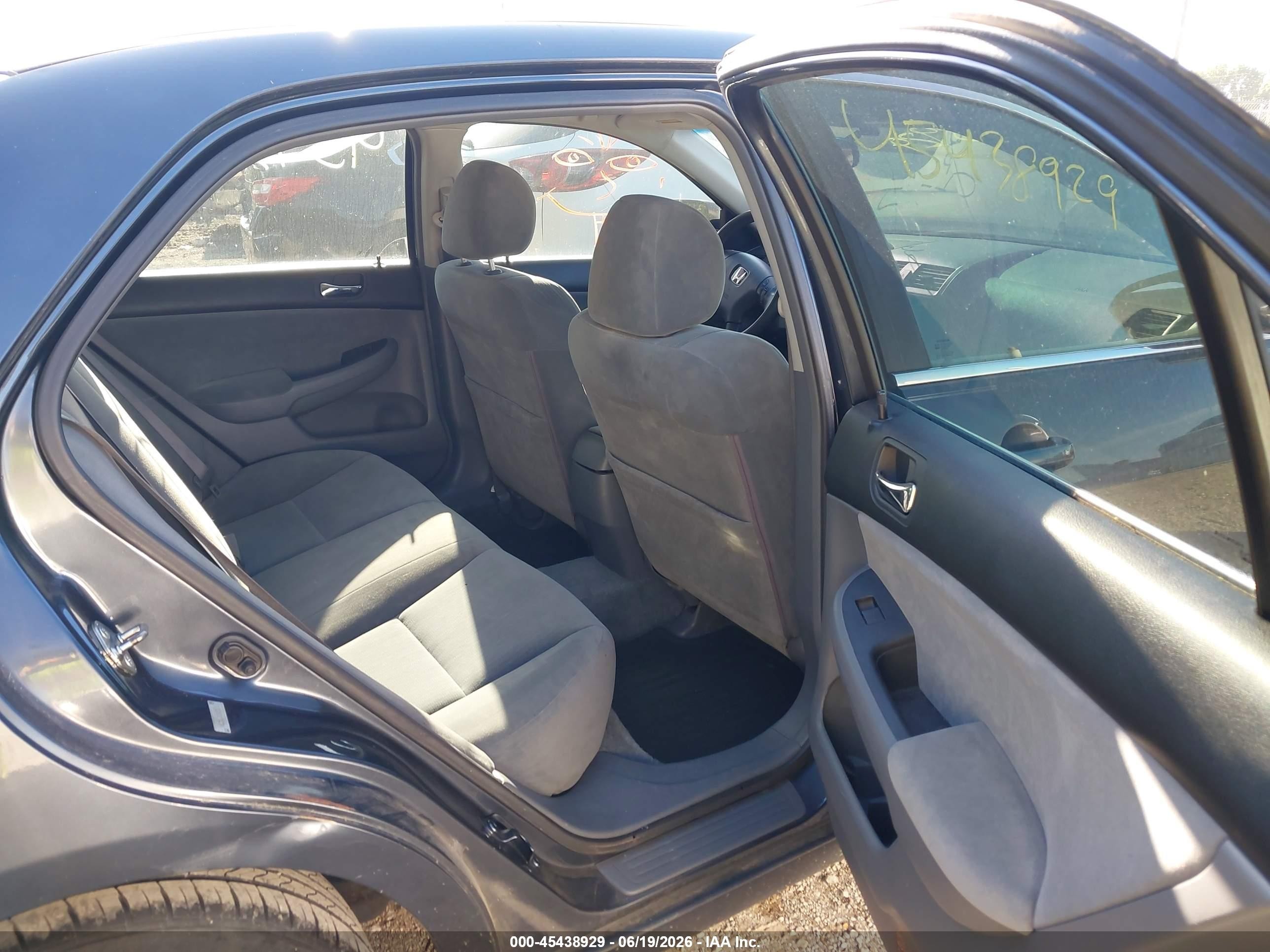2003 Honda Accord 2.4 Lx Gray vin: 1HGCM56323A038653