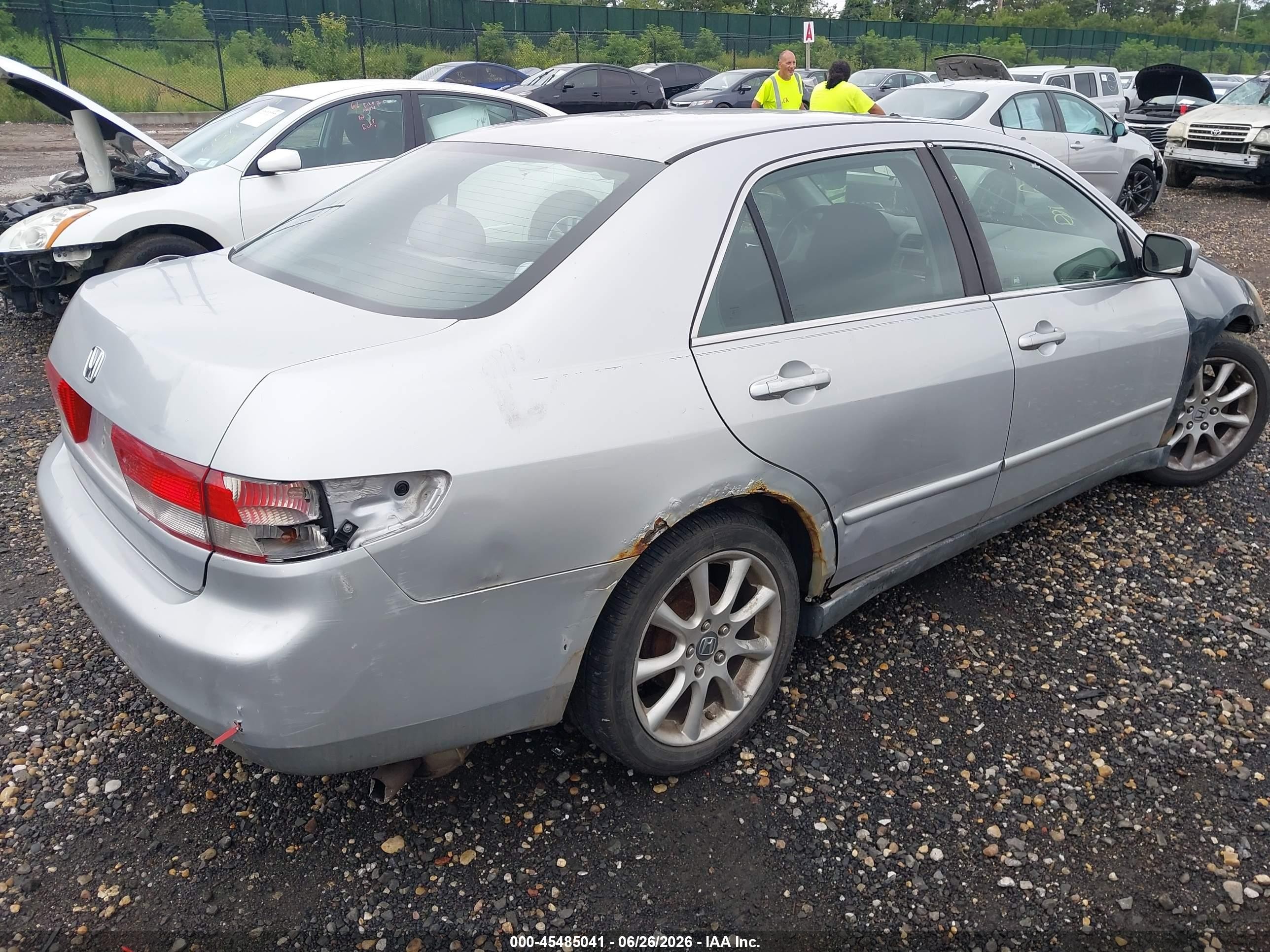 2003 Honda Accord 2.4 Lx Silver vin: 1HGCM56323A049684