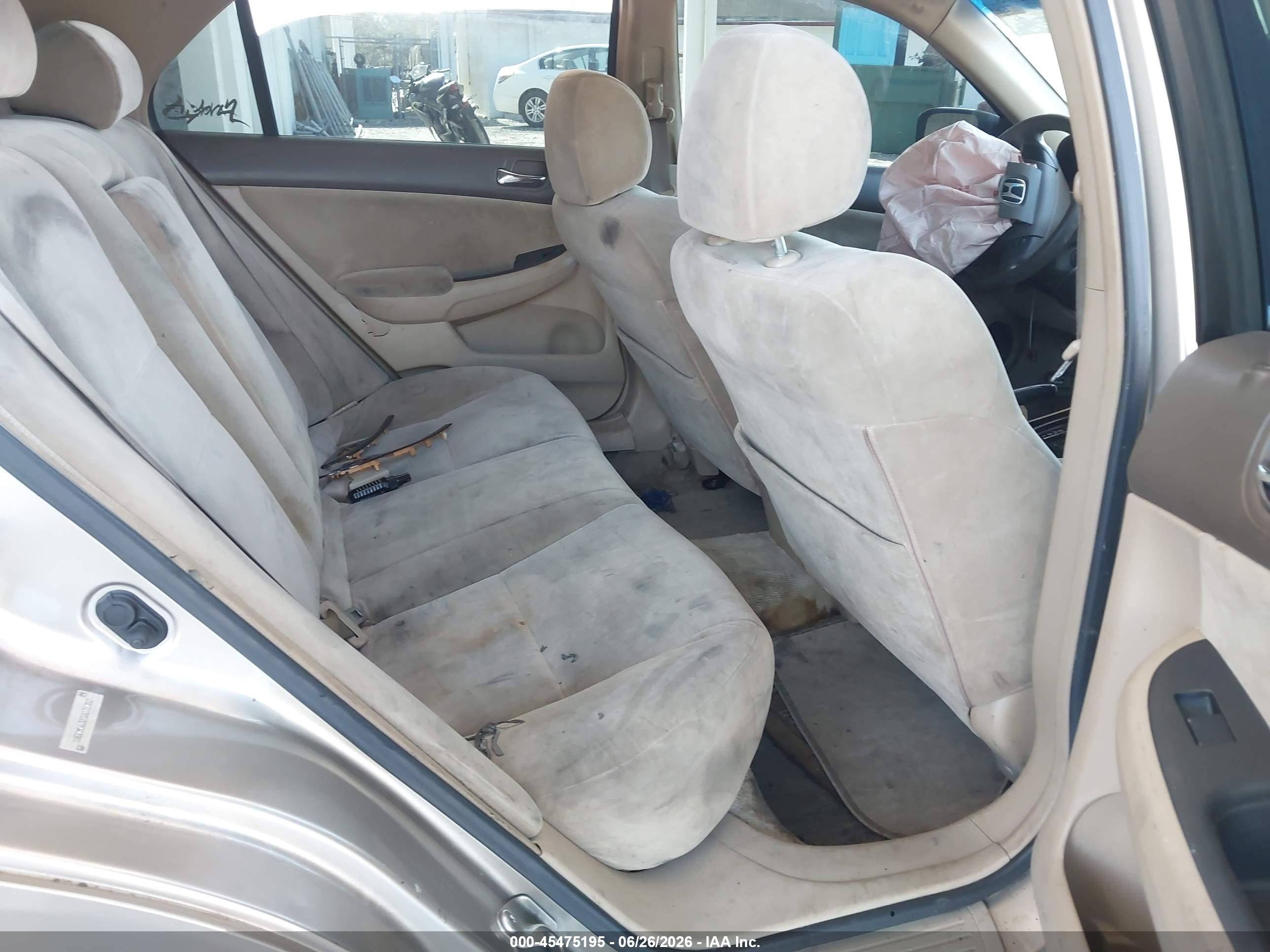 2003 Honda Accord Sdn Lx Gold vin: 1HGCM56323A071782