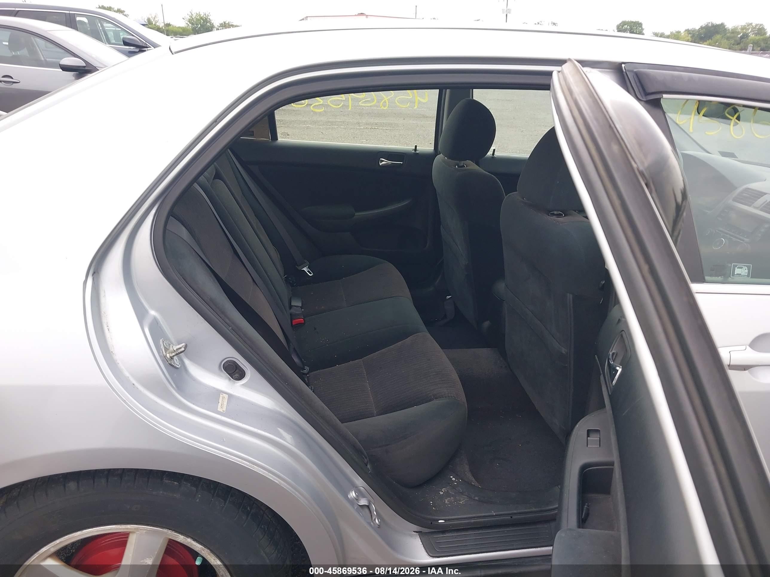 2003 Honda Accord 2.4 Lx Silver vin: 1HGCM56323A144522