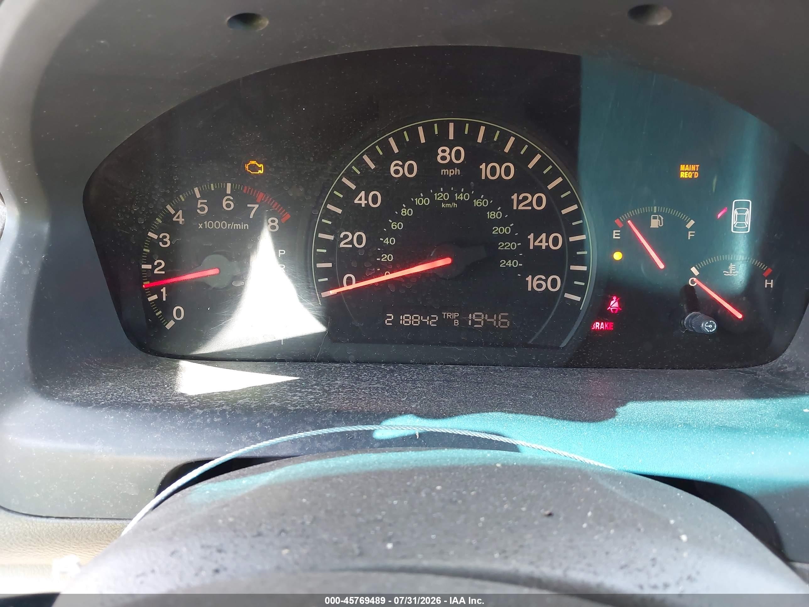 2004 Honda Accord 2.4 Lx Белый vin: 1HGCM56324A111554