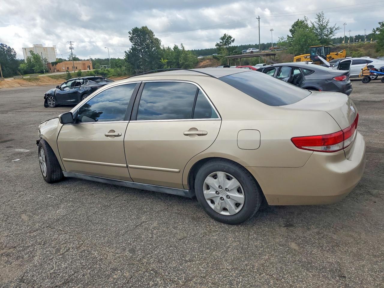 2004 Honda Accord Lx Gold vin: 1HGCM56324A130430