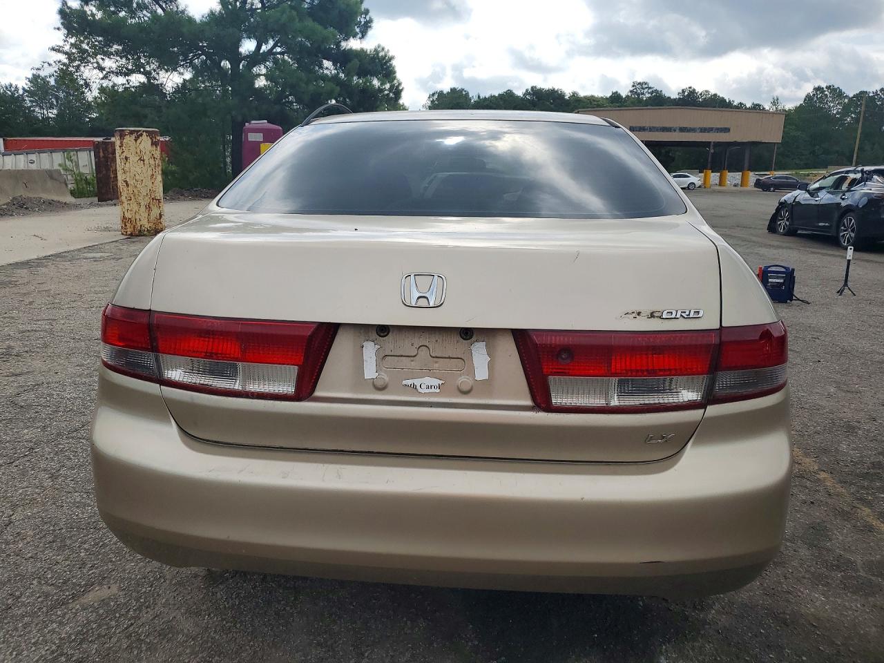 2004 Honda Accord Lx Gold vin: 1HGCM56324A130430