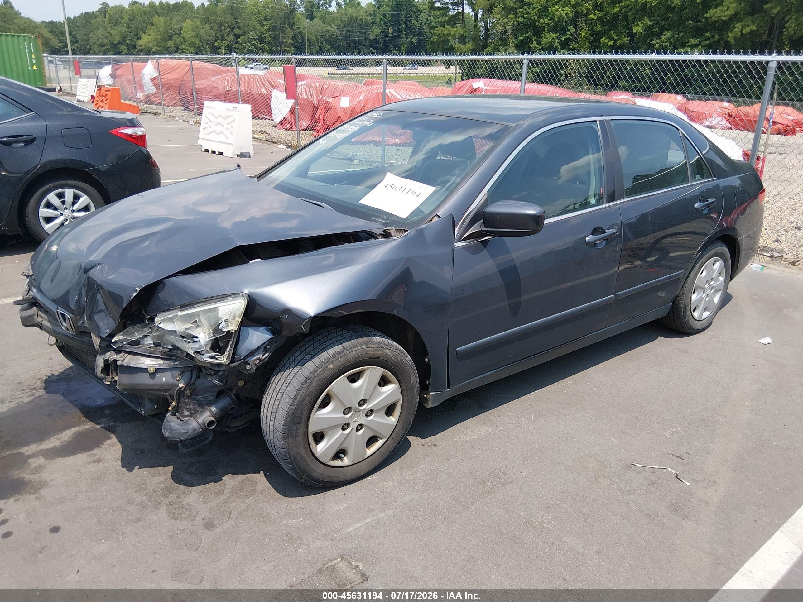 2004 Honda Accord 2.4 Lx Серый vin: 1HGCM56324A139547