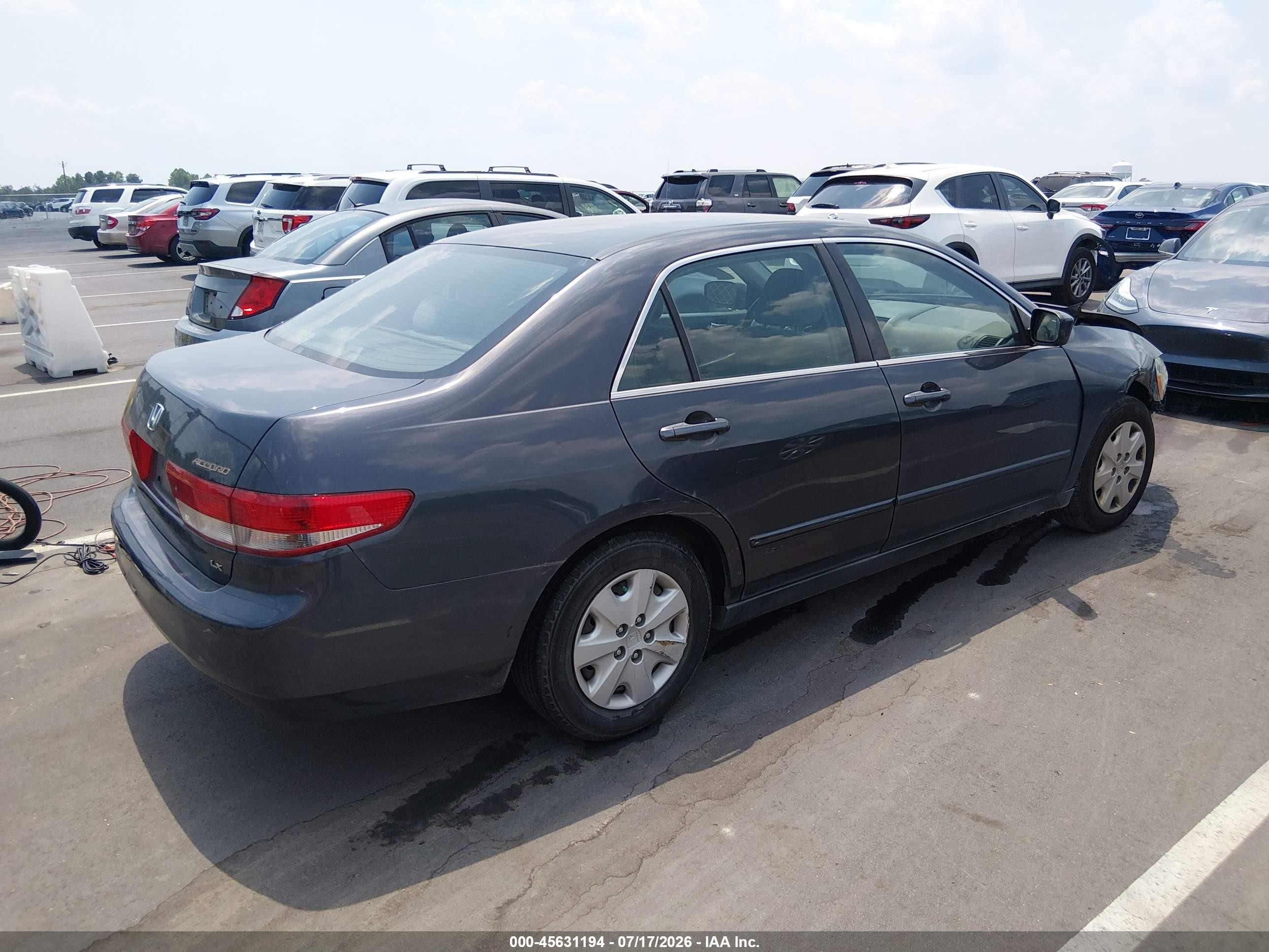 2004 Honda Accord 2.4 Lx Серый vin: 1HGCM56324A139547