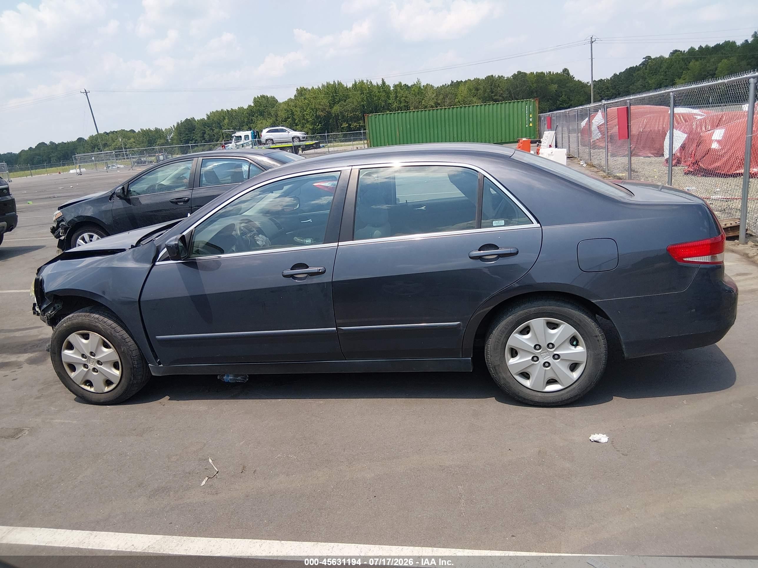 2004 Honda Accord 2.4 Lx Серый vin: 1HGCM56324A139547