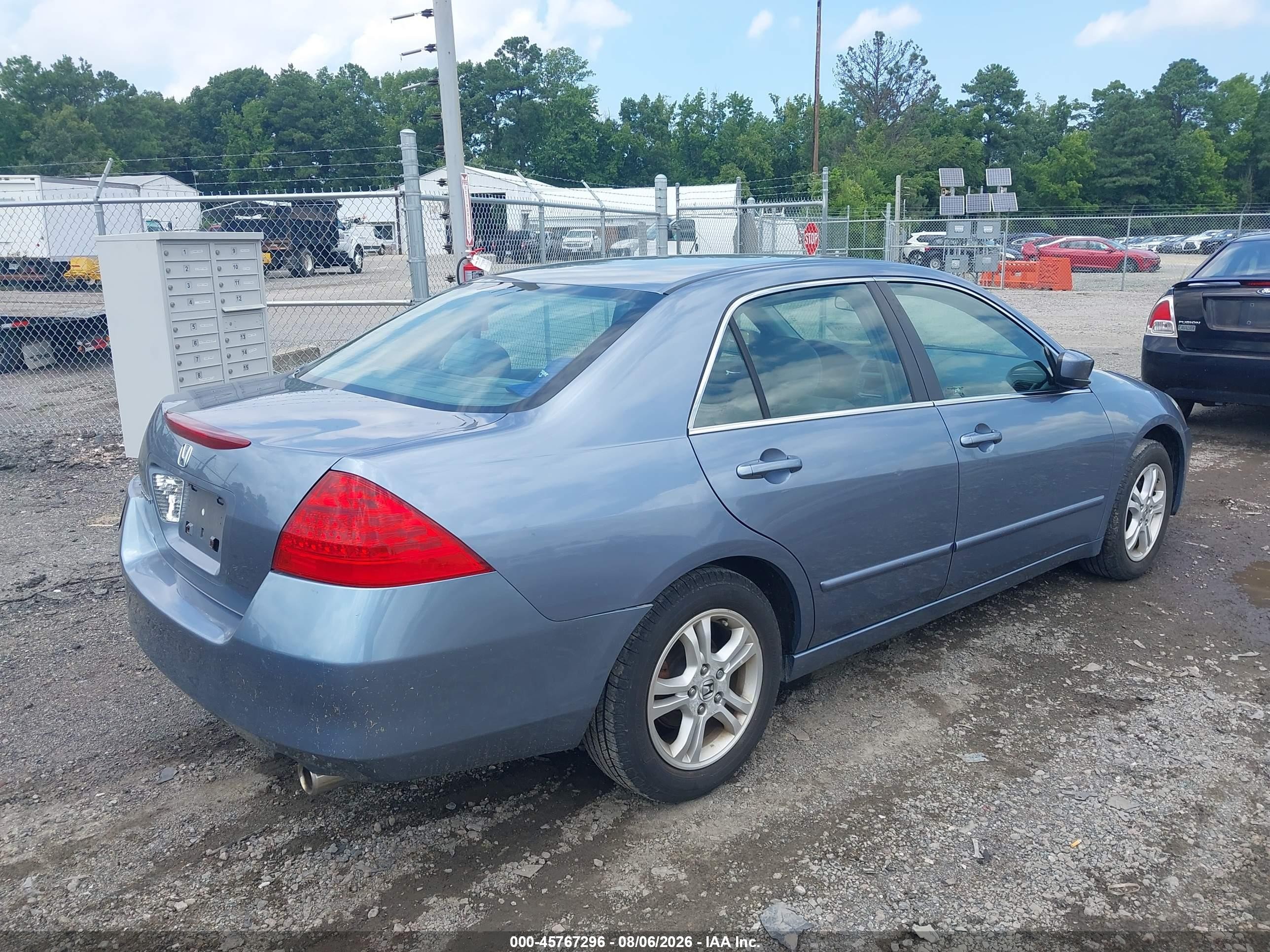 2007 Honda Accord 2.4 Se Blue vin: 1HGCM56327A007540