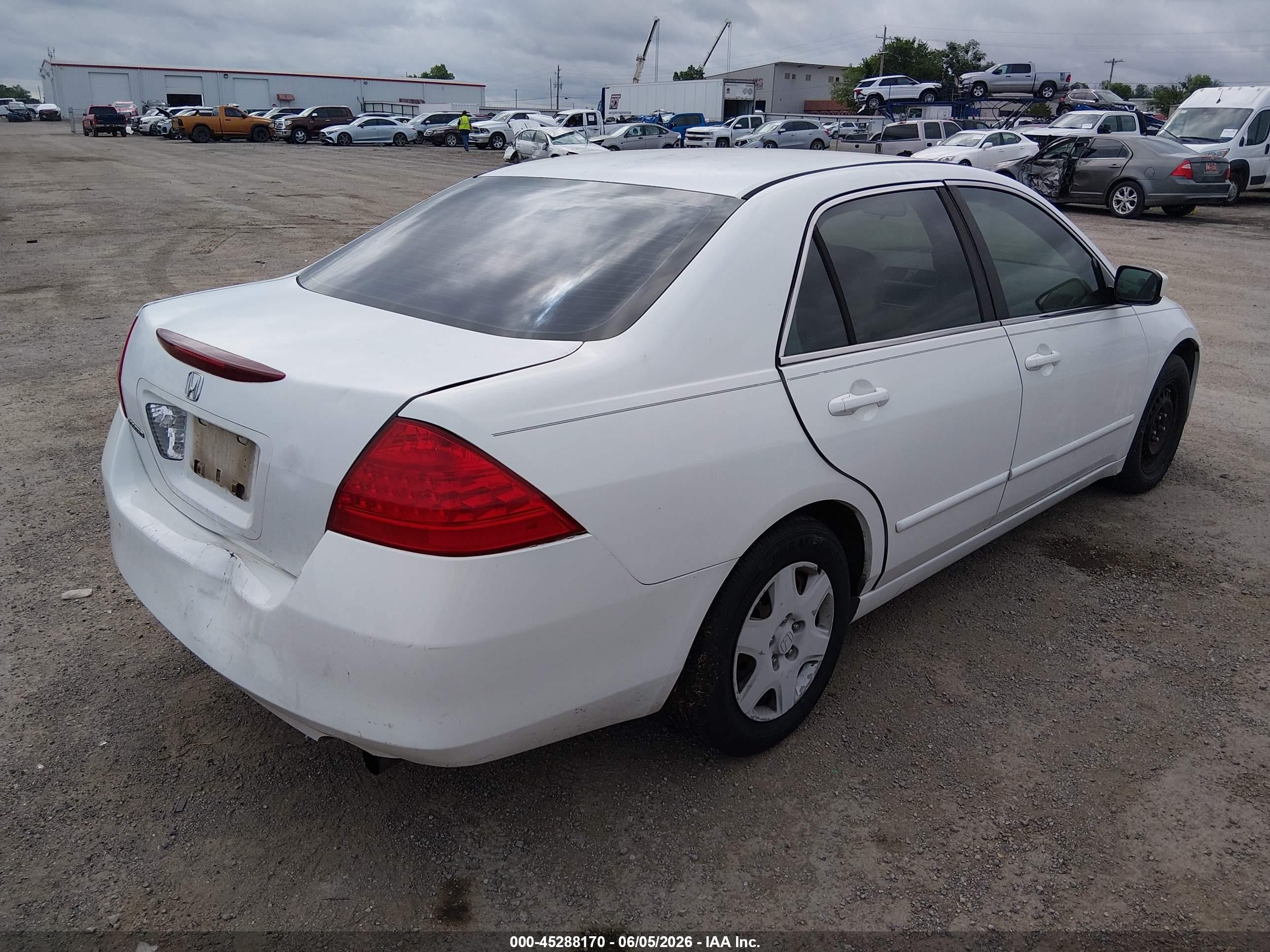 2007 Honda Accord 2.4 Se Белый vin: 1HGCM56327A131064