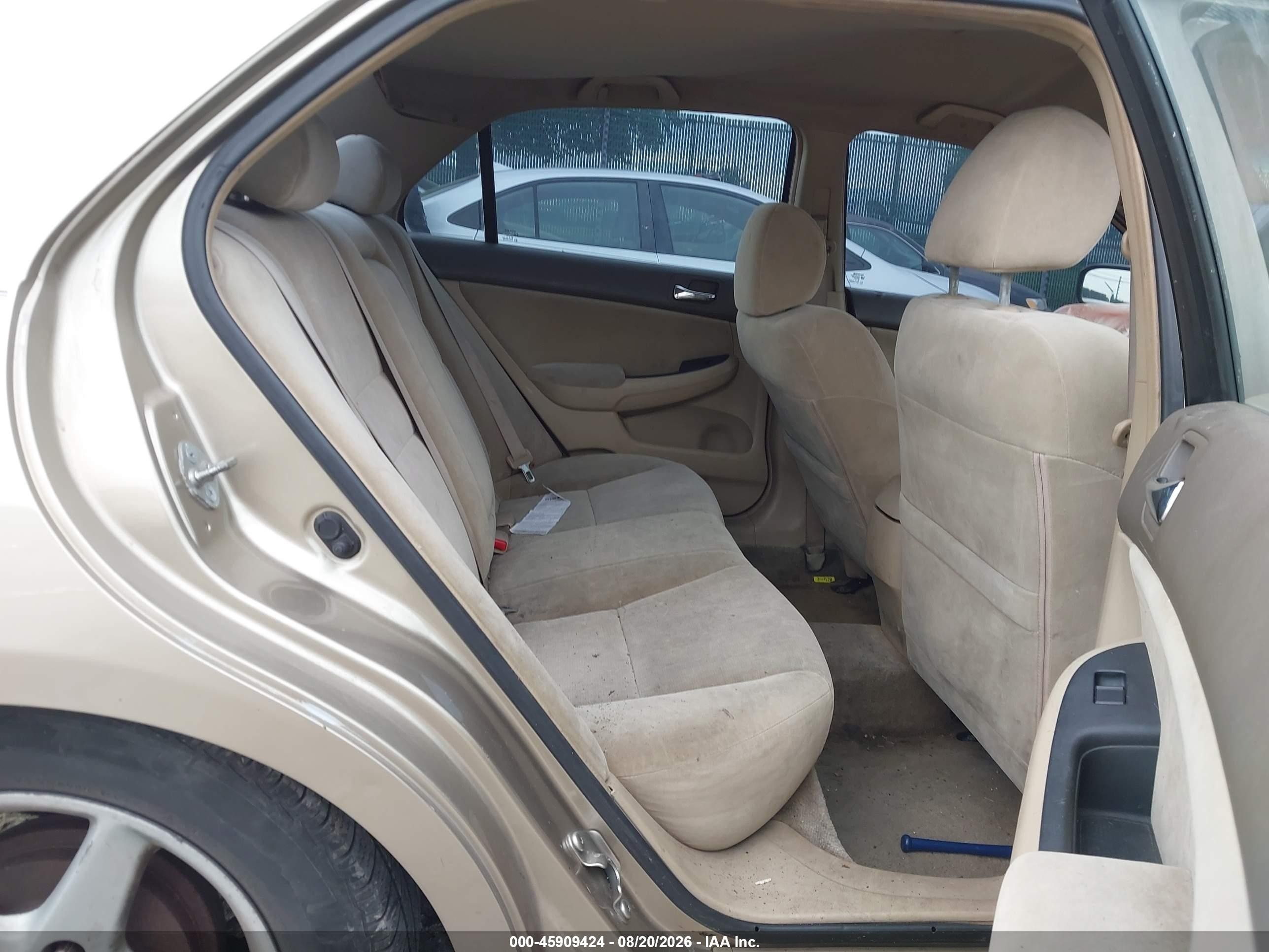 2003 Honda Accord 2.4 Lx Tan vin: 1HGCM56333A027077