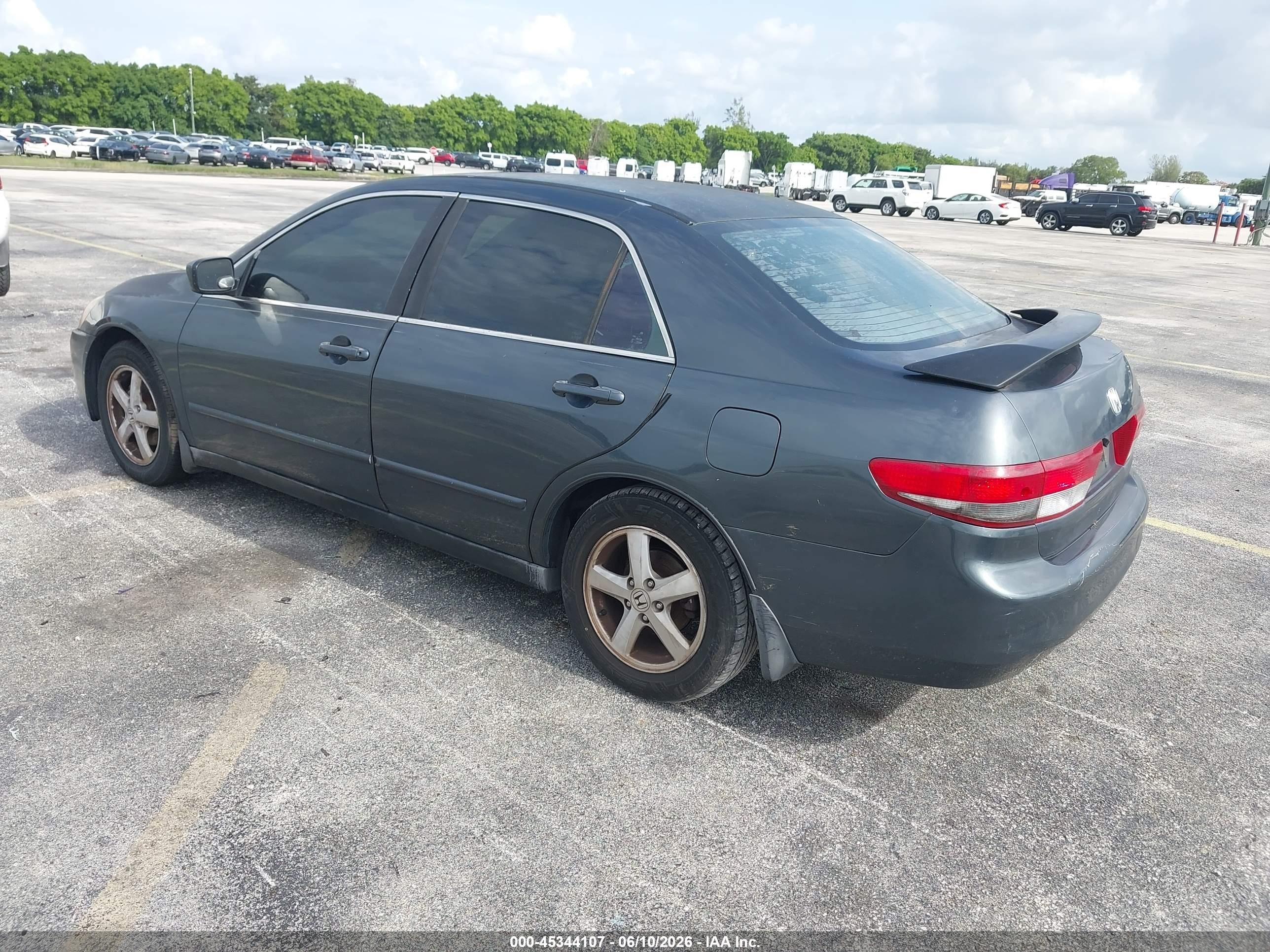 2003 Honda Accord 2.4 Lx Gray vin: 1HGCM56333A076070