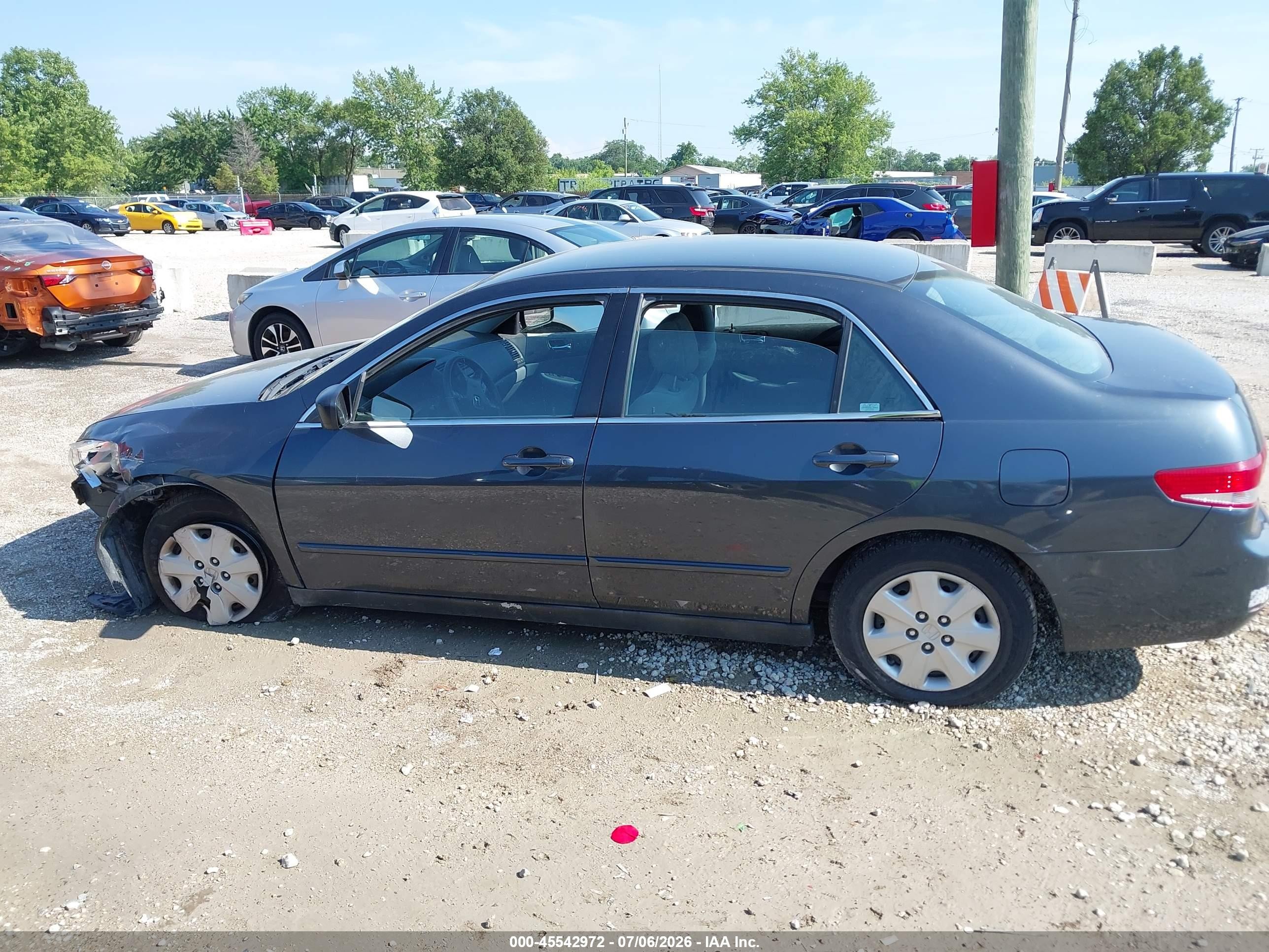 2003 Honda Accord Sdn Lx Gray vin: 1HGCM56333A145212