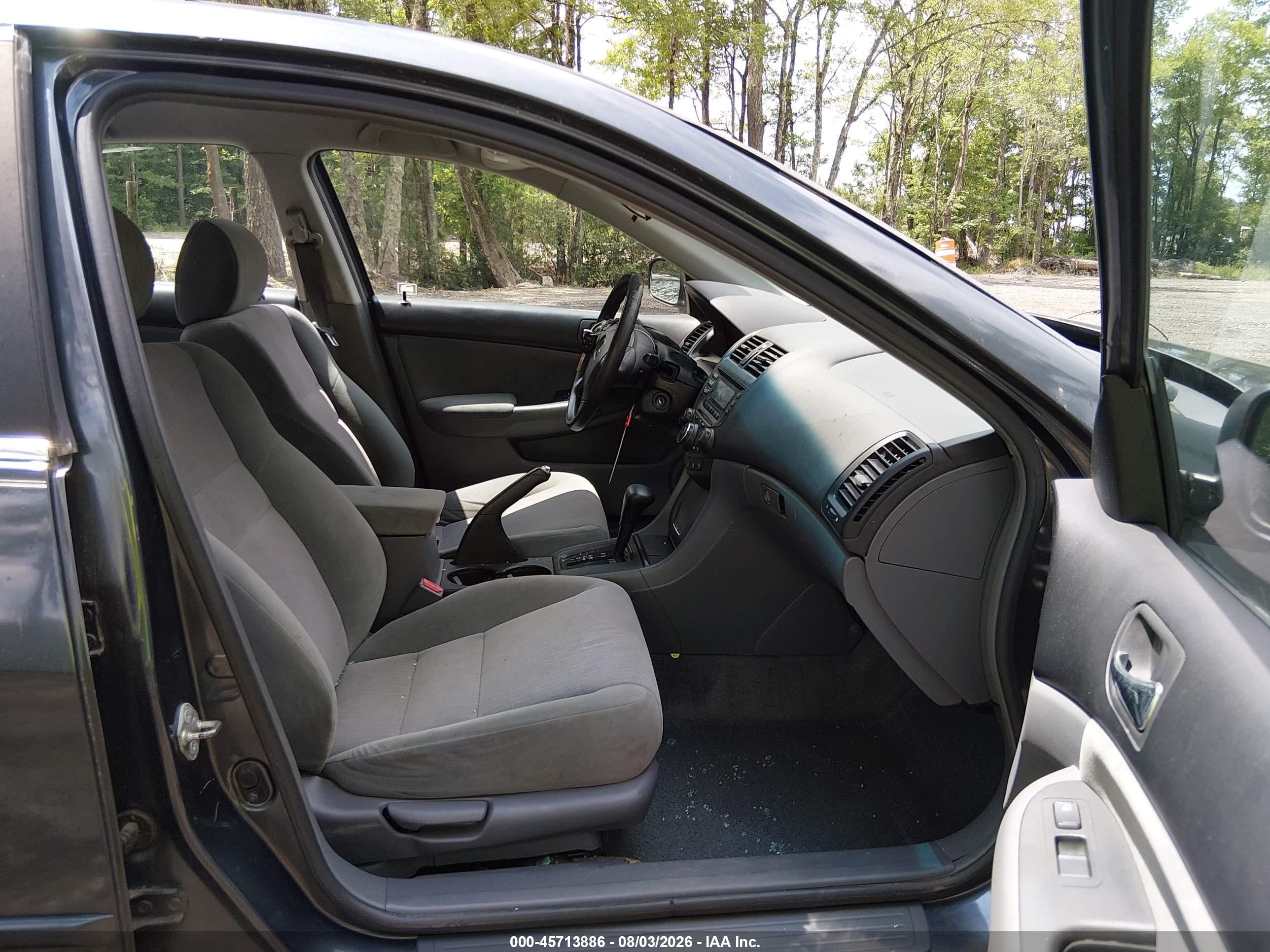 2004 Honda Accord 2.4 Lx Gray vin: 1HGCM56334A051901