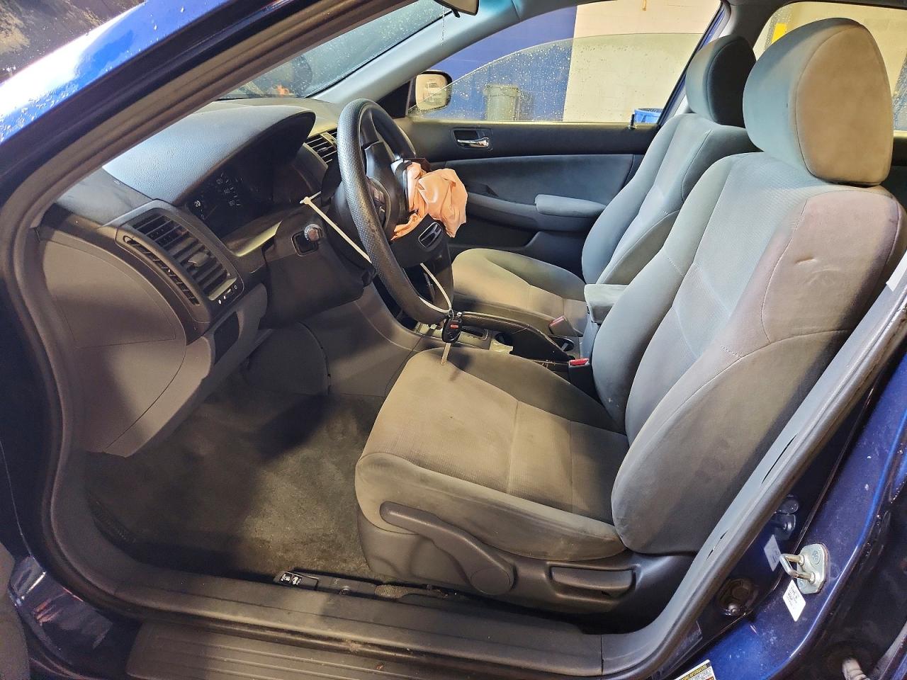 2004 Honda Accord Lx Blue vin: 1HGCM56334A134616