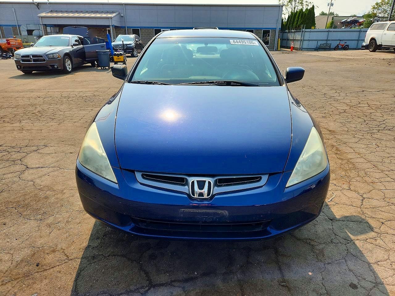 2004 Honda Accord Lx Blue vin: 1HGCM56334A147477