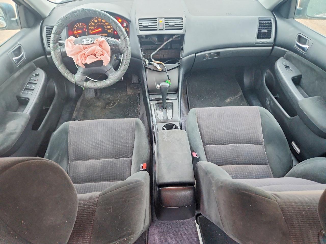 2004 Honda Accord Lx Silver vin: 1HGCM56334A148533