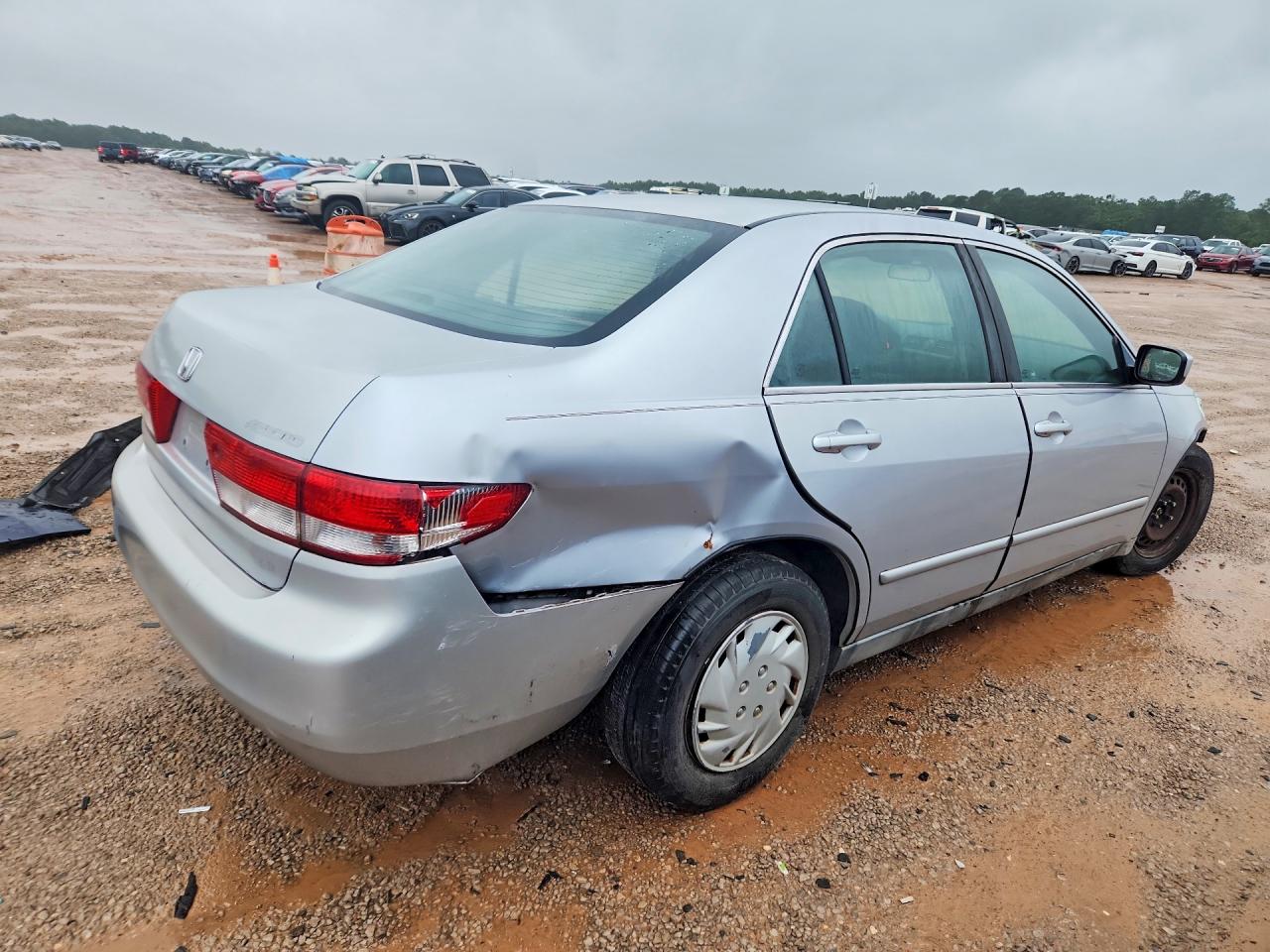 2004 Honda Accord Lx Silver vin: 1HGCM56334A148533