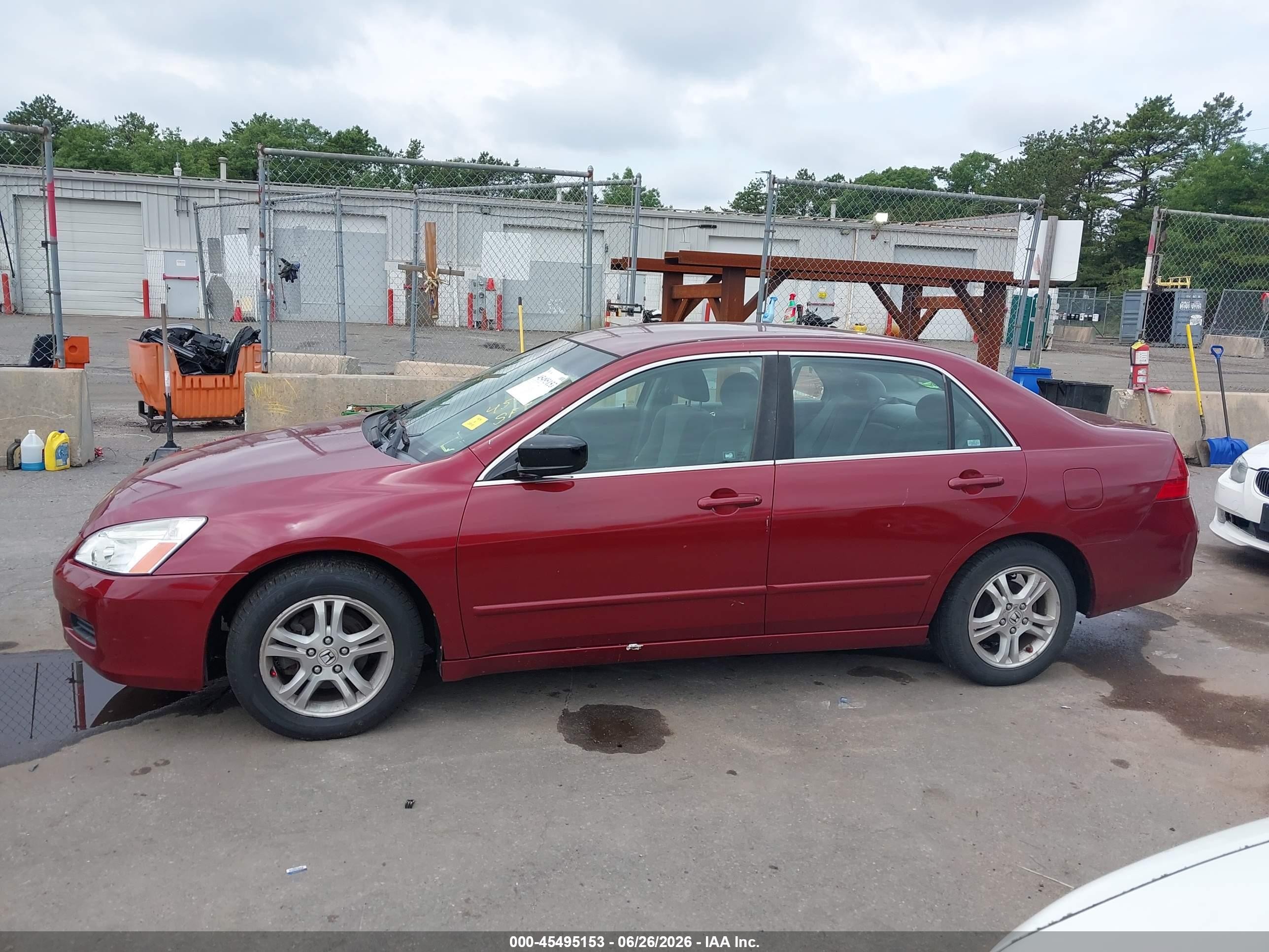 2006 Honda Accord 2.4 Se Красный vin: 1HGCM56336A009621