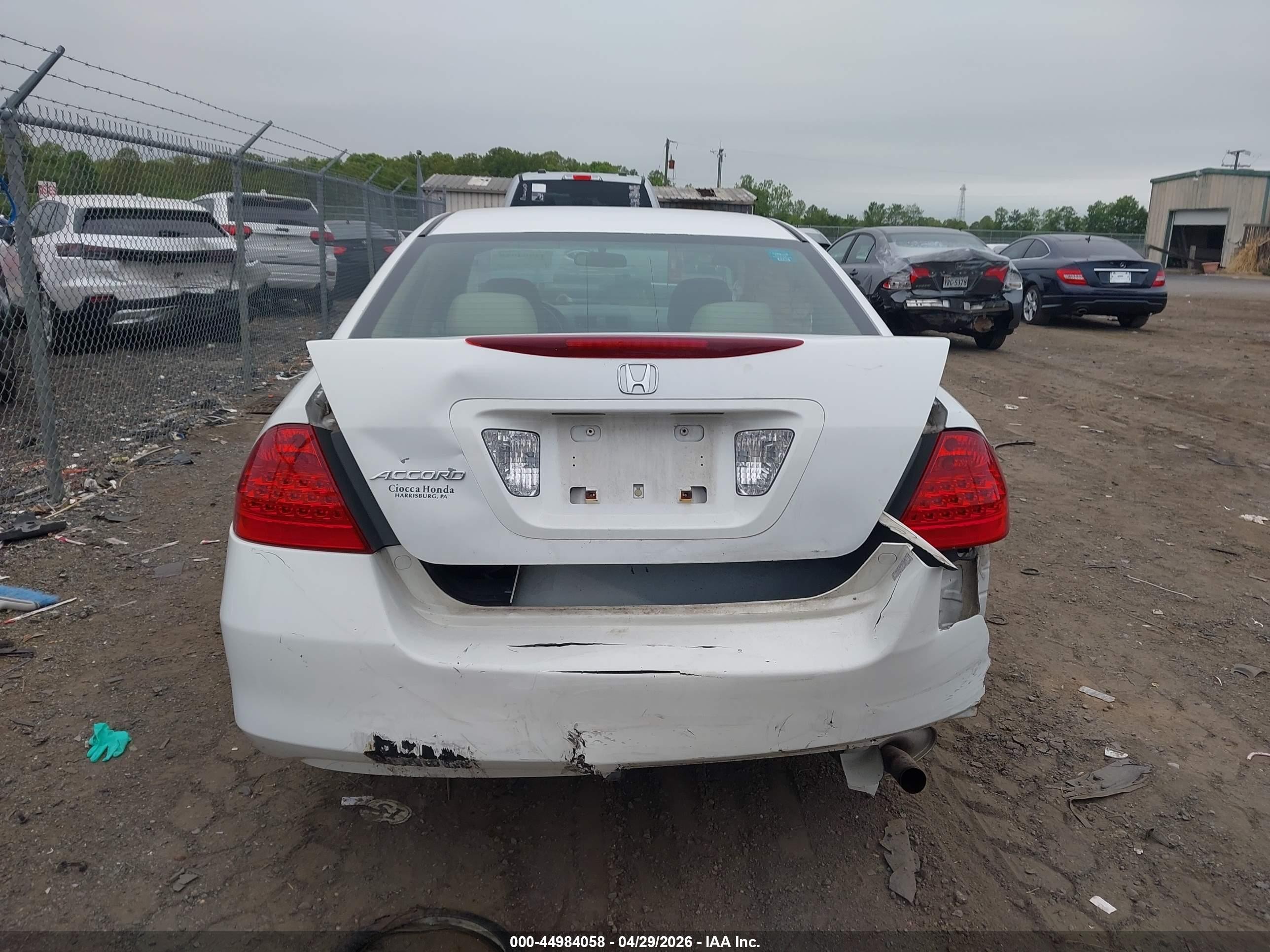 2006 Honda Accord 2.4 Se Белый vin: 1HGCM56336A180286