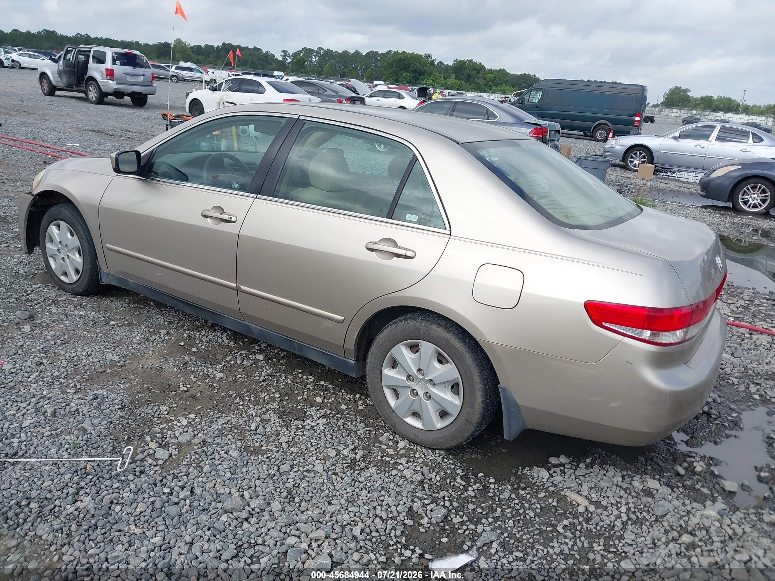 2003 Honda Accord Sdn Lx Gold vin: 1HGCM56343A019358