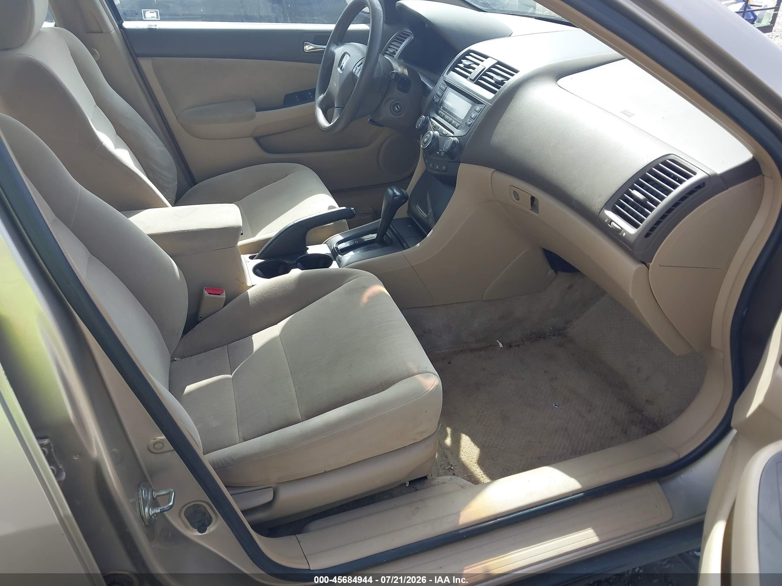2003 Honda Accord Sdn Lx Gold vin: 1HGCM56343A019358