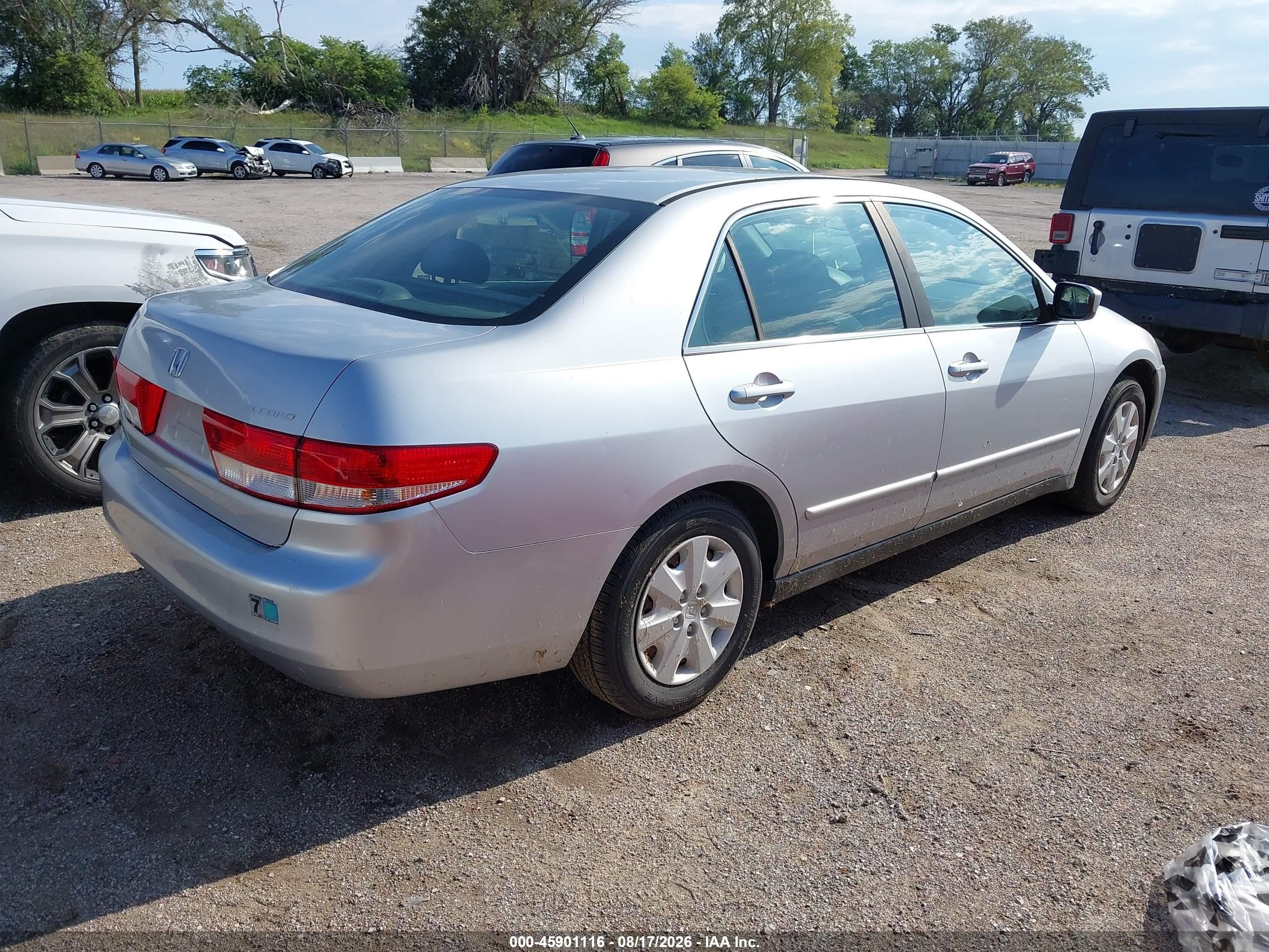 2003 Honda Accord 2.4 Lx Серебряный vin: 1HGCM56343A039397
