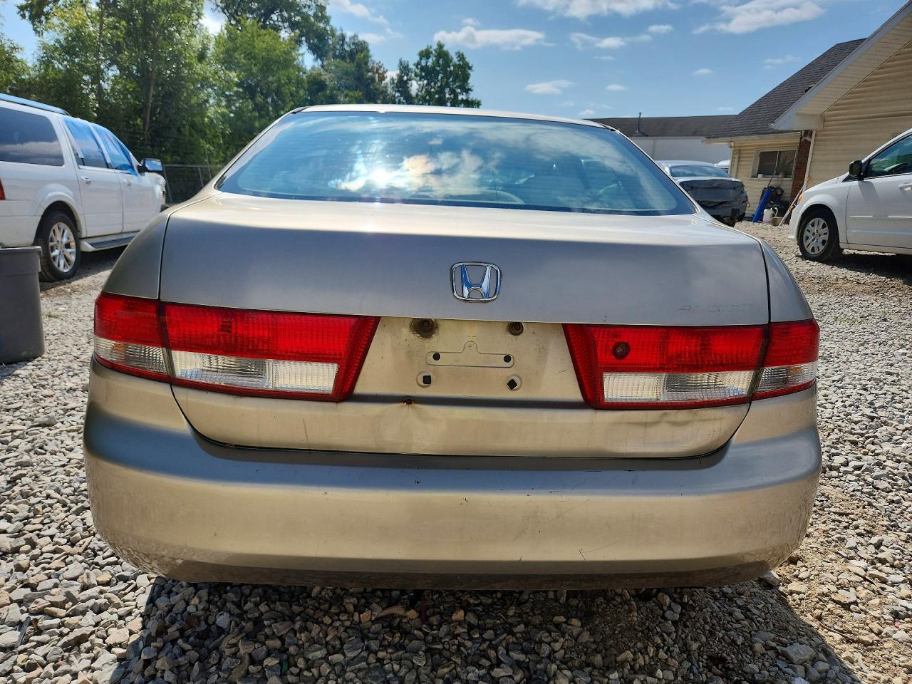 2003 Honda Accord Lx Gold vin: 1HGCM56343A039657
