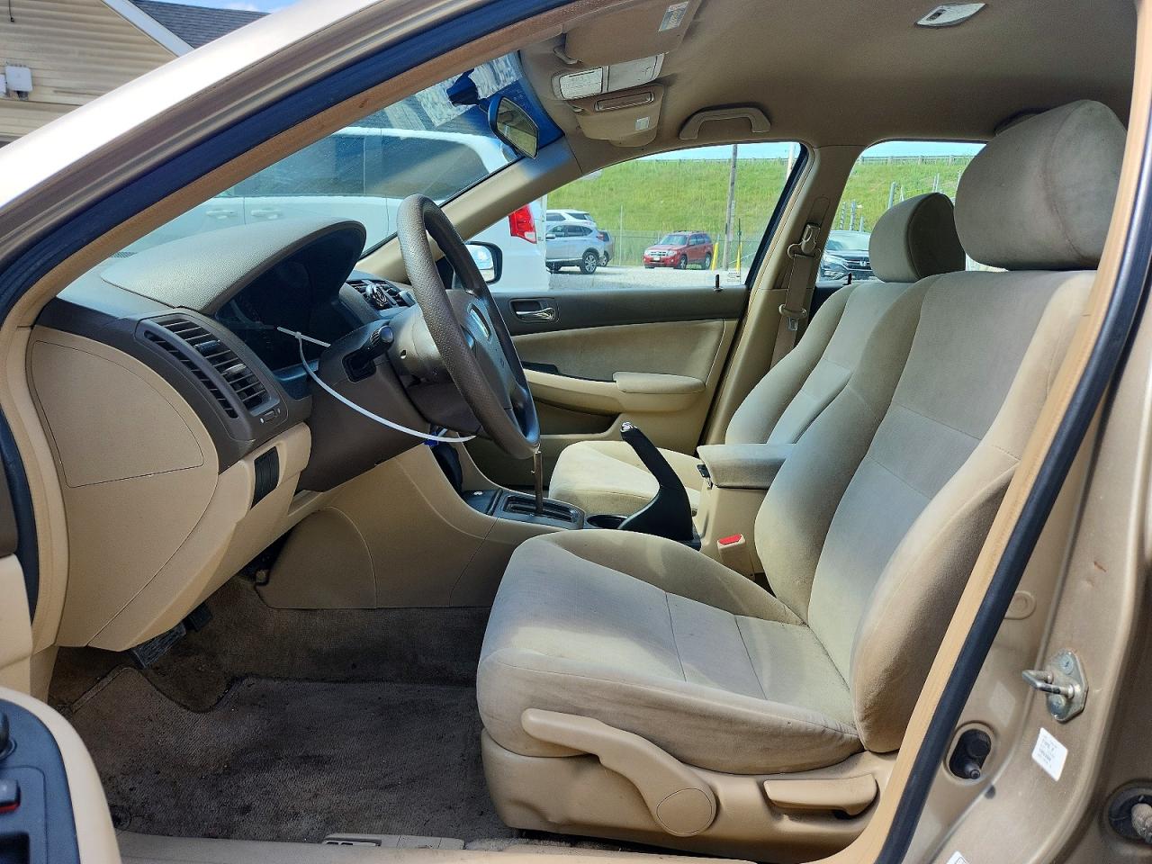 2003 Honda Accord Lx Gold vin: 1HGCM56343A039657