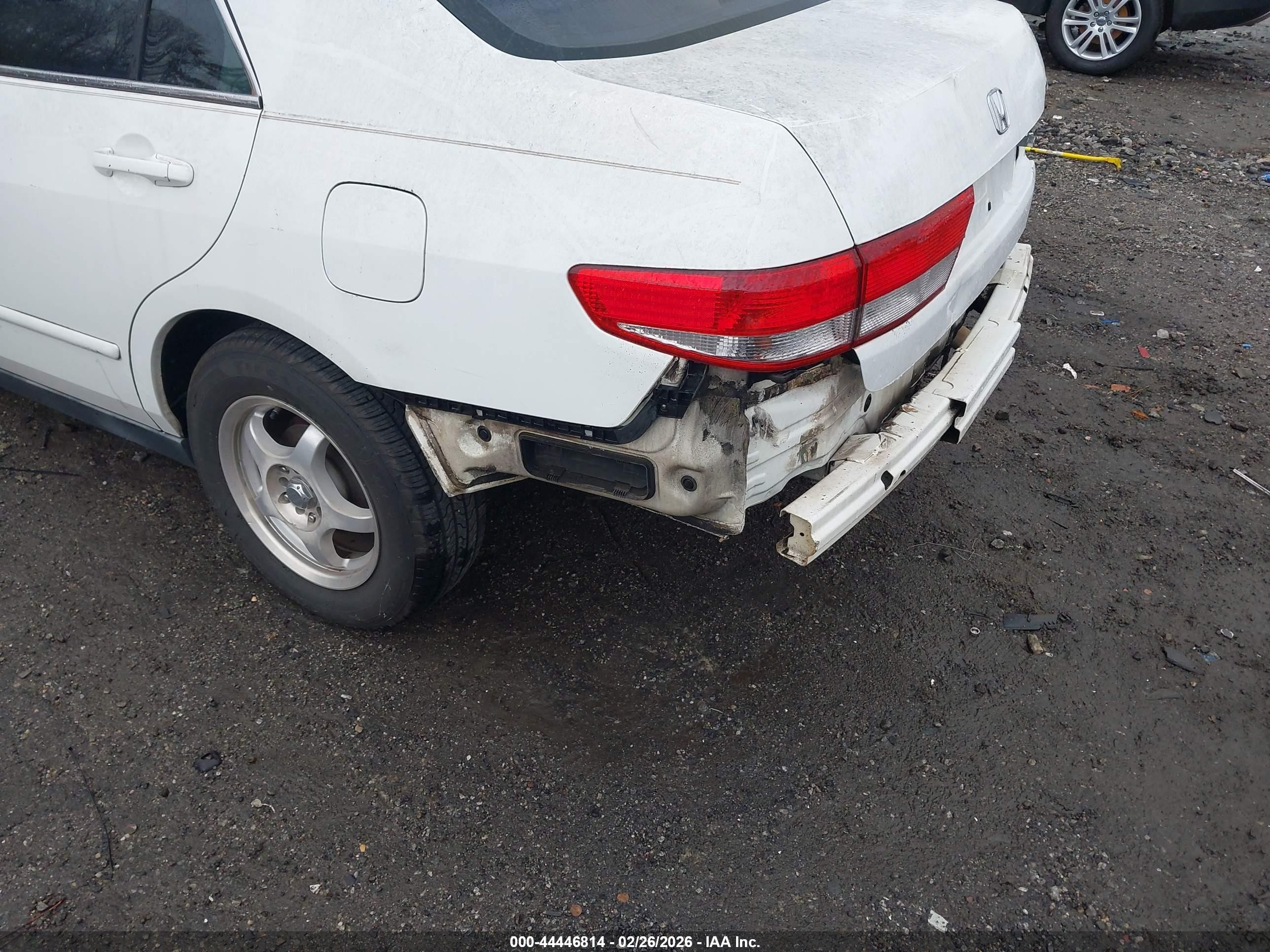 2003 Honda Accord 2.4 Lx White vin: 1HGCM56343A071055
