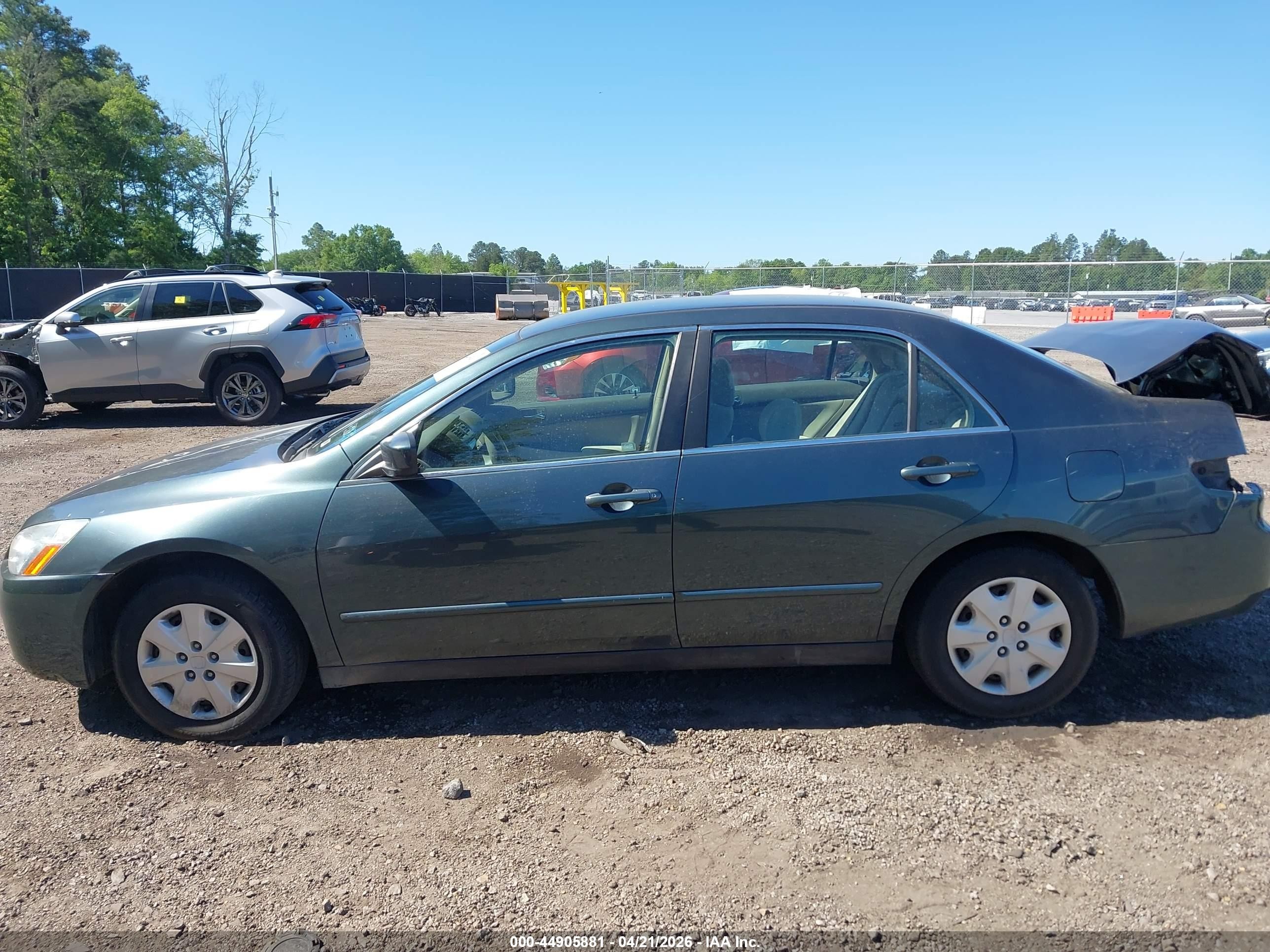 2004 Honda Accord 2.4 Lx Blue vin: 1HGCM56344A152428