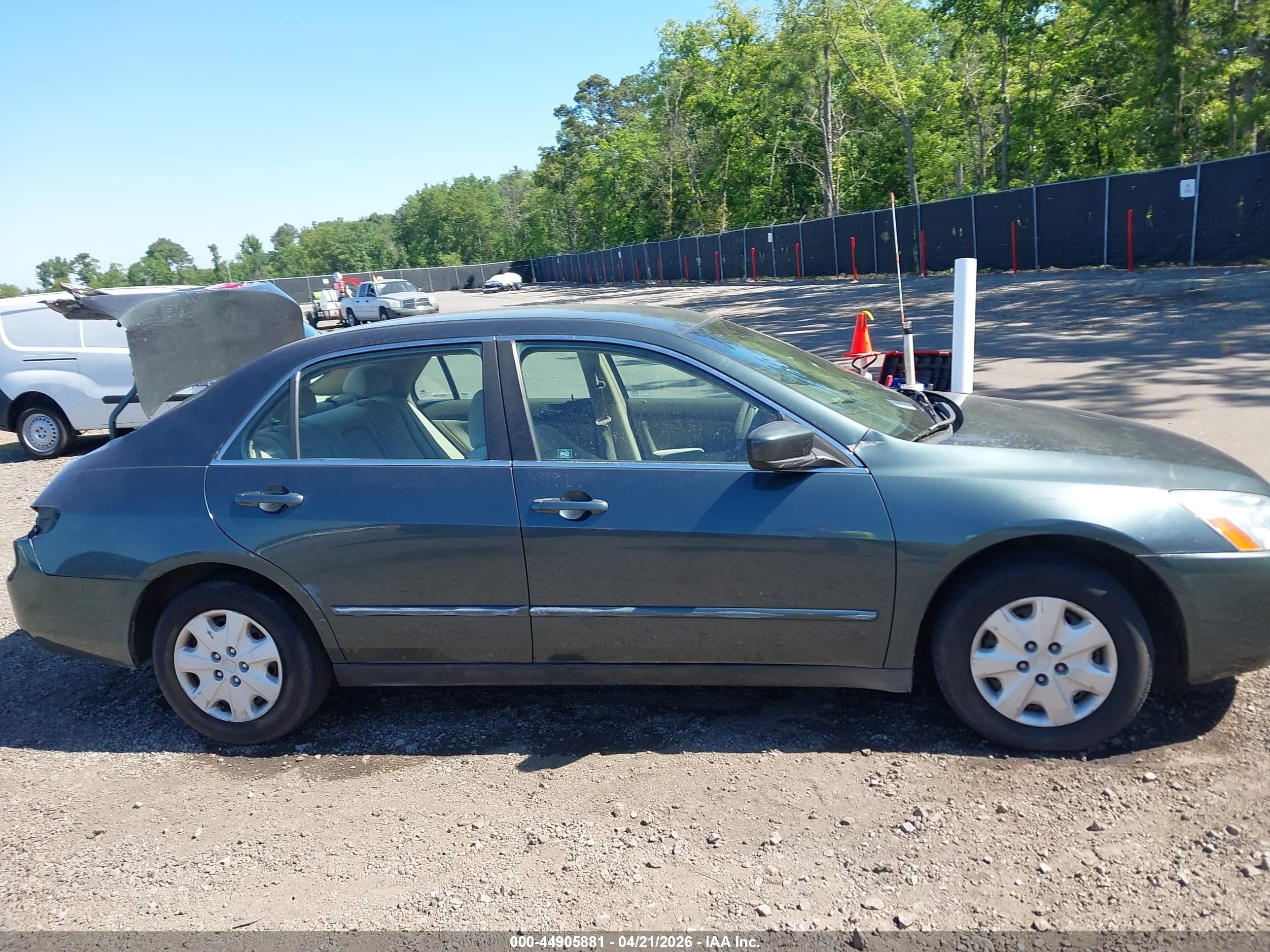 2004 Honda Accord 2.4 Lx Blue vin: 1HGCM56344A152428